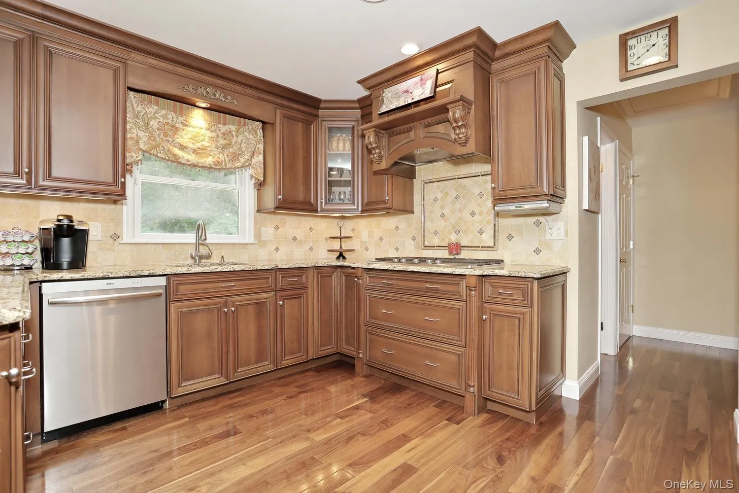 4 Plum Court, Orangetown, NY, 4 Bedrooms Bedrooms, 9 Rooms Rooms,3 BathroomsBathrooms,Residential,For Rent,Plum,0,1003186 4 Plum Court, Orangetown, NY, 4 Bedrooms Bedrooms, 9 Rooms Rooms,3 BathroomsBathrooms,Residential,For Rent,Plum,0,1003186
