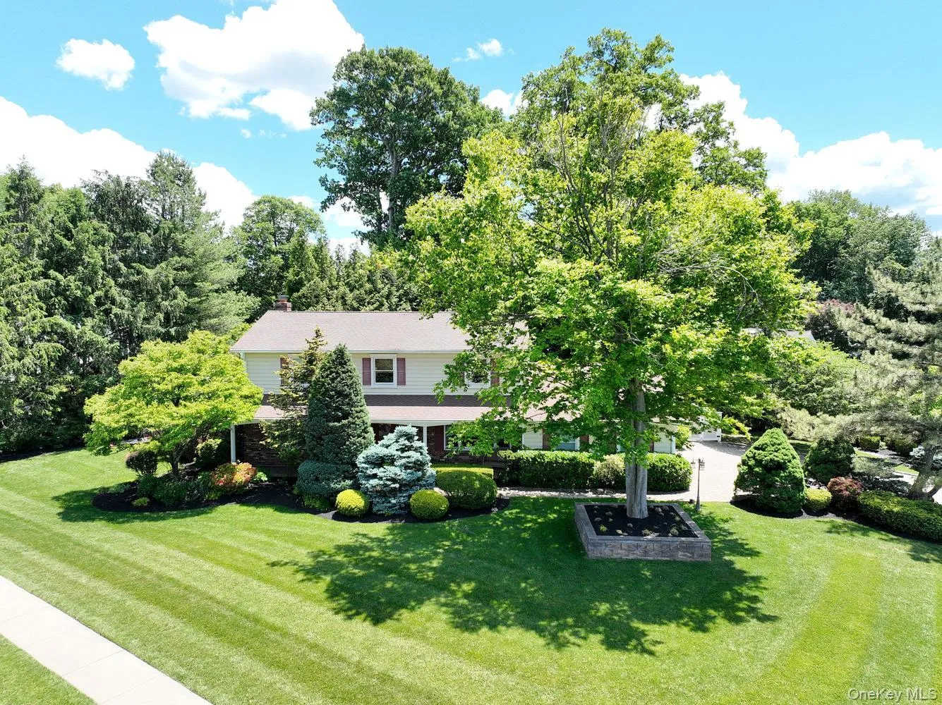 4 Plum Court, Orangetown, NY, 4 Bedrooms Bedrooms, 9 Rooms Rooms,3 BathroomsBathrooms,Residential,For Rent,Plum,0,1003186 4 Plum Court, Orangetown, NY, 4 Bedrooms Bedrooms, 9 Rooms Rooms,3 BathroomsBathrooms,Residential,For Rent,Plum,0,1003186