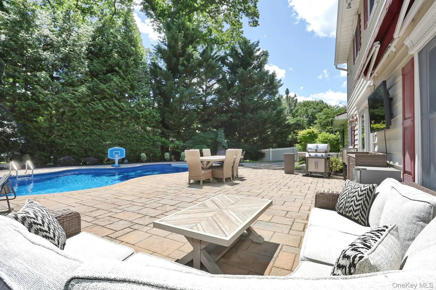 4 Plum Court, Orangetown, NY, 4 Bedrooms Bedrooms, 9 Rooms Rooms,3 BathroomsBathrooms,Residential,For Rent,Plum,0,1003186 4 Plum Court, Orangetown, NY, 4 Bedrooms Bedrooms, 9 Rooms Rooms,3 BathroomsBathrooms,Residential,For Rent,Plum,0,1003186