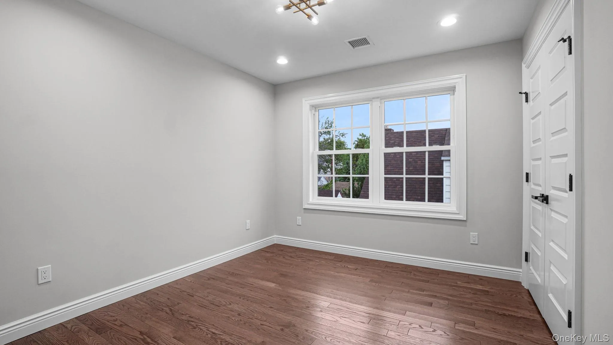 17 Hommell Street, Hempstead, NY, 5 Bedrooms Bedrooms, 9 Rooms Rooms,4 BathroomsBathrooms,Residential,For Rent,Hommell,0,1003188 17 Hommell Street, Hempstead, NY, 5 Bedrooms Bedrooms, 9 Rooms Rooms,4 BathroomsBathrooms,Residential,For Rent,Hommell,0,1003188