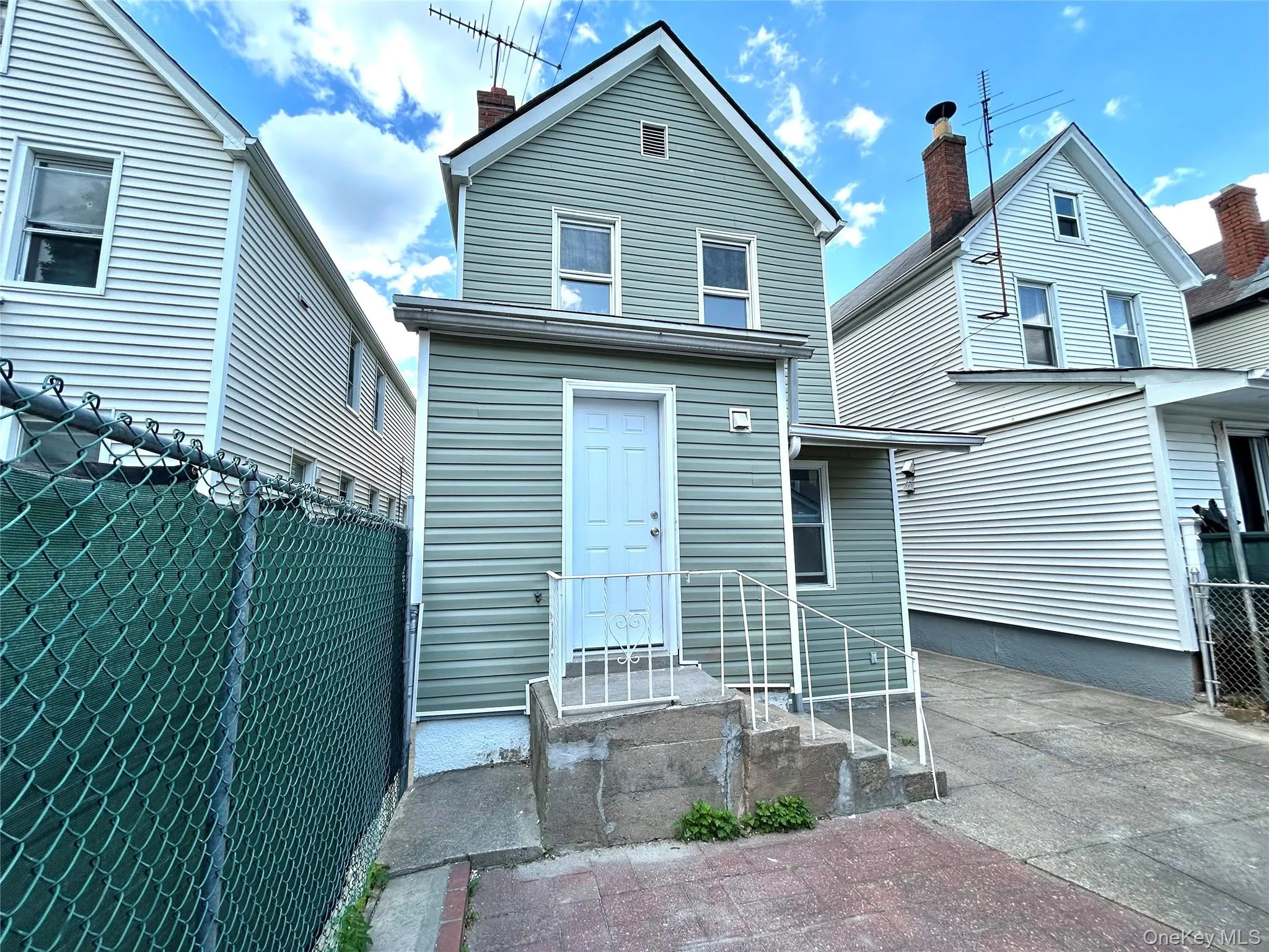 62-80 Wetherole Street, New York, NY, 3 Bedrooms Bedrooms, 15 Rooms Rooms,2 BathroomsBathrooms,Residential,For Rent,Wetherole,0,1003190 62-80 Wetherole Street, New York, NY, 3 Bedrooms Bedrooms, 15 Rooms Rooms,2 BathroomsBathrooms,Residential,For Rent,Wetherole,0,1003190