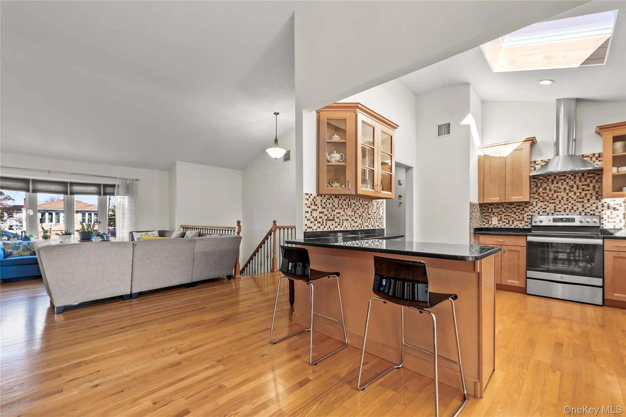 361 Nevada Street, Babylon, NY, 5 Bedrooms Bedrooms, 10 Rooms Rooms,2 BathroomsBathrooms,Residential,For Rent,Nevada,0,1003197 361 Nevada Street, Babylon, NY, 5 Bedrooms Bedrooms, 10 Rooms Rooms,2 BathroomsBathrooms,Residential,For Rent,Nevada,0,1003197
