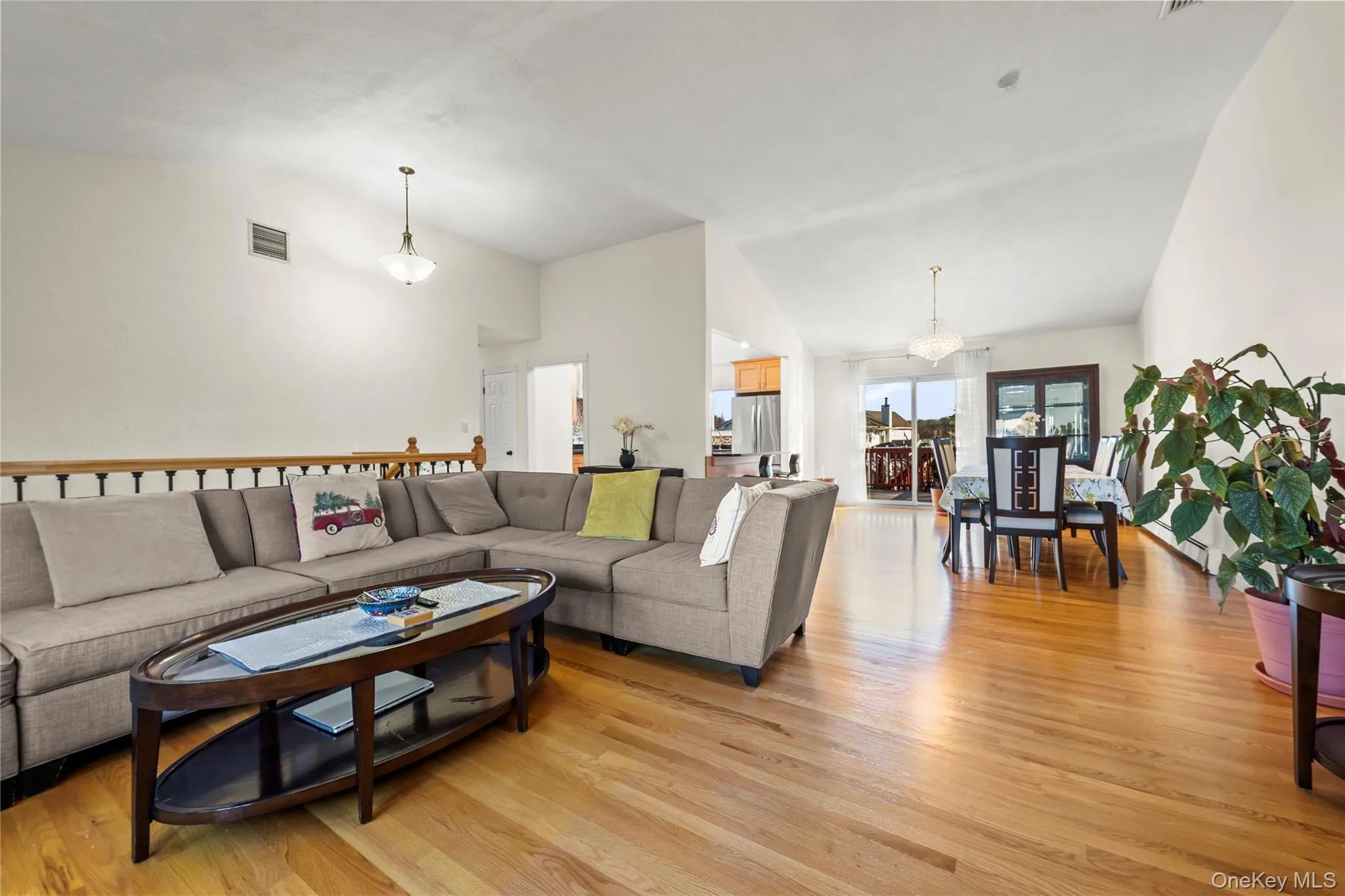 361 Nevada Street, Babylon, NY, 5 Bedrooms Bedrooms, 10 Rooms Rooms,2 BathroomsBathrooms,Residential,For Rent,Nevada,0,1003197 361 Nevada Street, Babylon, NY, 5 Bedrooms Bedrooms, 10 Rooms Rooms,2 BathroomsBathrooms,Residential,For Rent,Nevada,0,1003197