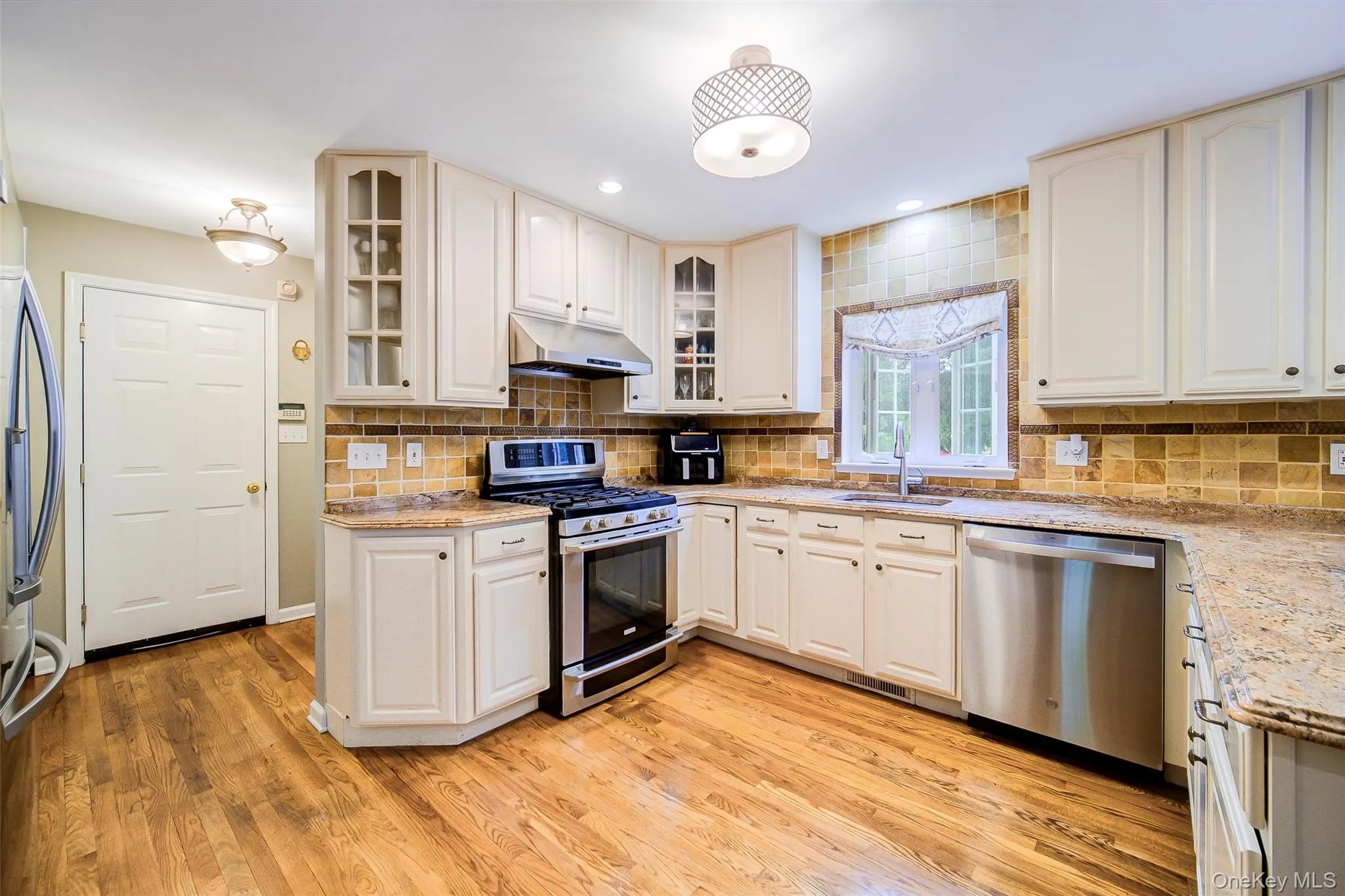 18 Windmill Court, Monroe, NY, 4 Bedrooms Bedrooms, 14 Rooms Rooms,2 BathroomsBathrooms,Residential,For Rent,Windmill,0,1003199 18 Windmill Court, Monroe, NY, 4 Bedrooms Bedrooms, 14 Rooms Rooms,2 BathroomsBathrooms,Residential,For Rent,Windmill,0,1003199