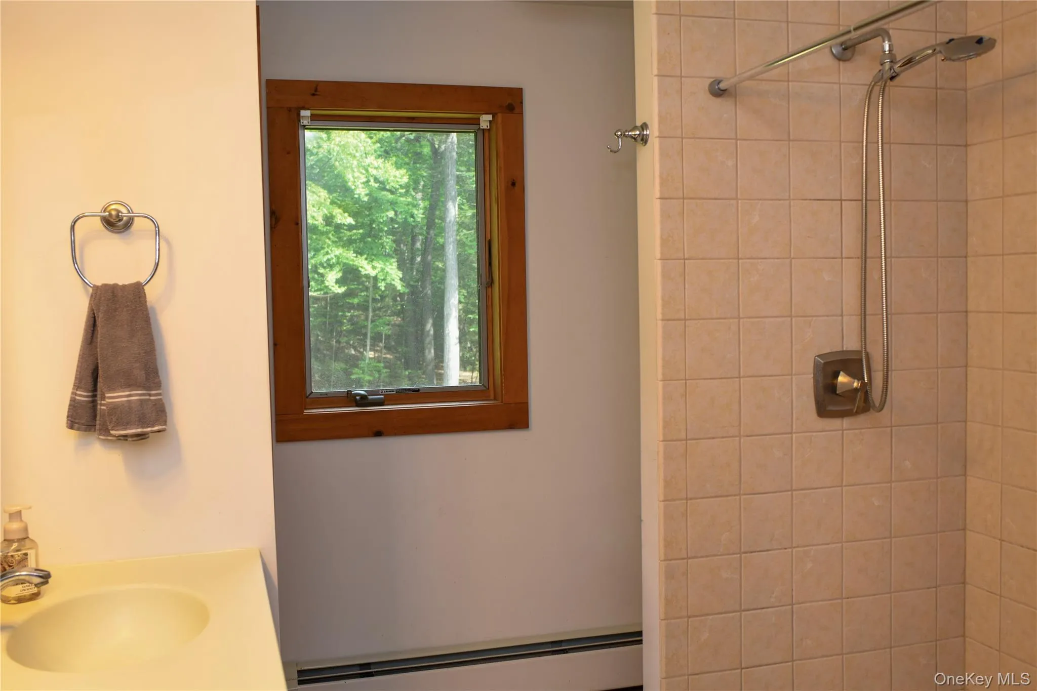 82 Indian Lake Road, Putnam Valley, NY, 2 Bedrooms Bedrooms, 9 Rooms Rooms,3 BathroomsBathrooms,Residential,For Rent,Indian Lake,0,1003201 82 Indian Lake Road, Putnam Valley, NY, 2 Bedrooms Bedrooms, 9 Rooms Rooms,3 BathroomsBathrooms,Residential,For Rent,Indian Lake,0,1003201