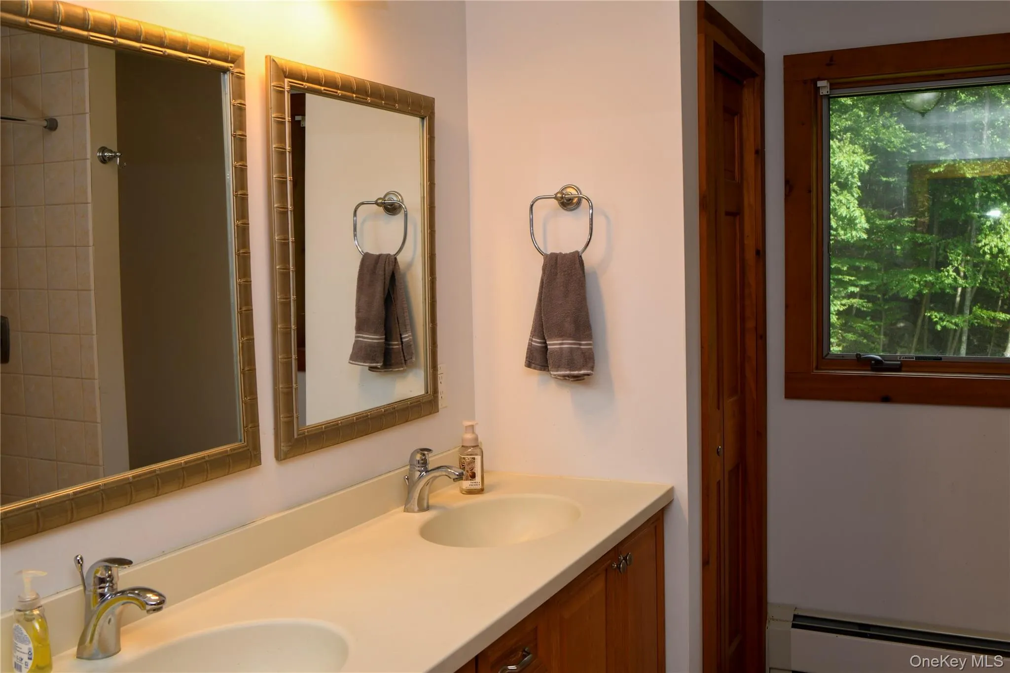 82 Indian Lake Road, Putnam Valley, NY, 3 Bedrooms Bedrooms, 9 Rooms Rooms,3 BathroomsBathrooms,Residential,For Rent,Indian Lake,0,1003201 82 Indian Lake Road, Putnam Valley, NY, 3 Bedrooms Bedrooms, 9 Rooms Rooms,3 BathroomsBathrooms,Residential,For Rent,Indian Lake,0,1003201