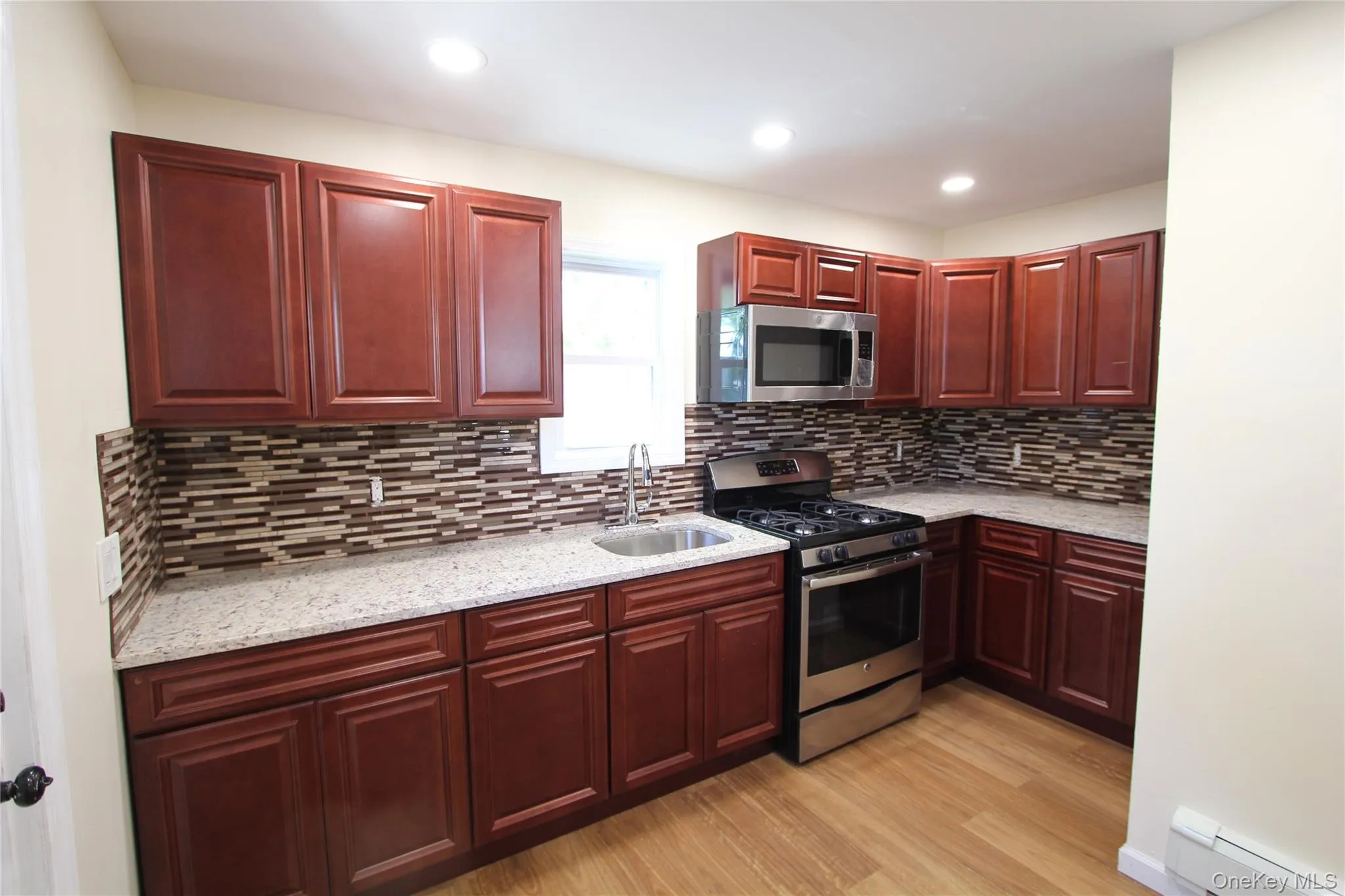 12 Elm, Hempstead, NY, 3 Bedrooms Bedrooms, 5 Rooms Rooms,1 BathroomBathrooms,Residential Lease,For Rent,Elm,0,1003203 12 Elm, Hempstead, NY, 3 Bedrooms Bedrooms, 5 Rooms Rooms,1 BathroomBathrooms,Residential Lease,For Rent,Elm,0,1003203