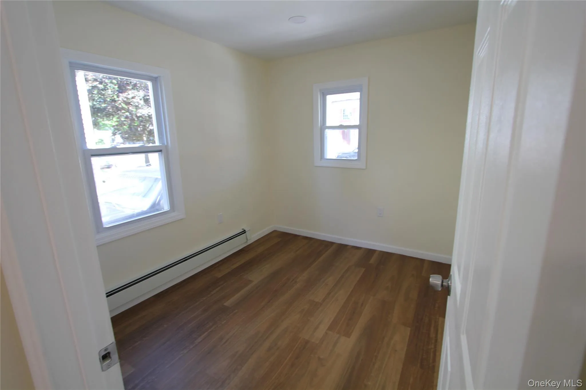 12 Elm, Hempstead, NY, 3 Bedrooms Bedrooms, 5 Rooms Rooms,1 BathroomBathrooms,Residential Lease,For Rent,Elm,0,1003203 12 Elm, Hempstead, NY, 3 Bedrooms Bedrooms, 5 Rooms Rooms,1 BathroomBathrooms,Residential Lease,For Rent,Elm,0,1003203
