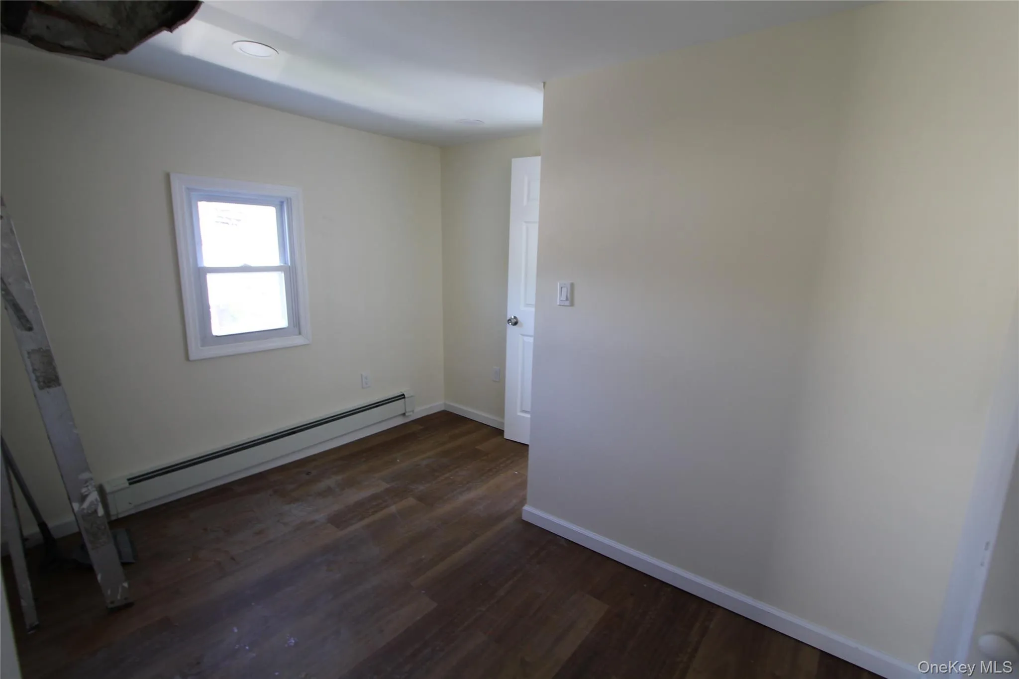 12 Elm, Hempstead, NY, 3 Bedrooms Bedrooms, 5 Rooms Rooms,1 BathroomBathrooms,Residential Lease,For Rent,Elm,0,1003203 12 Elm, Hempstead, NY, 3 Bedrooms Bedrooms, 5 Rooms Rooms,1 BathroomBathrooms,Residential Lease,For Rent,Elm,0,1003203