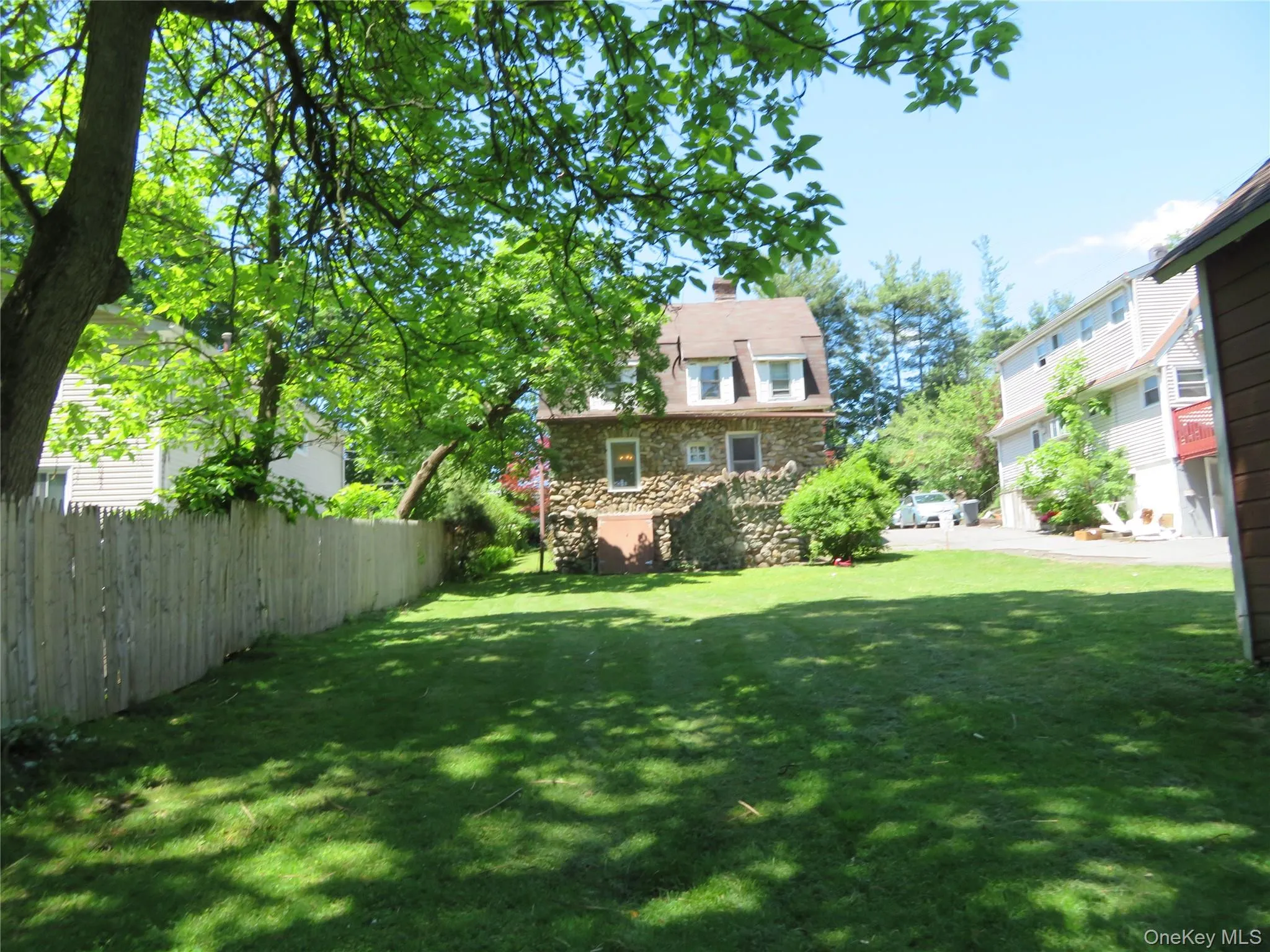 22 State Street, Ramapo, NY, 3 Bedrooms Bedrooms, 8 Rooms Rooms,1 BathroomBathrooms,Residential,For Rent,State,0,1003204 22 State Street, Ramapo, NY, 3 Bedrooms Bedrooms, 8 Rooms Rooms,1 BathroomBathrooms,Residential,For Rent,State,0,1003204
