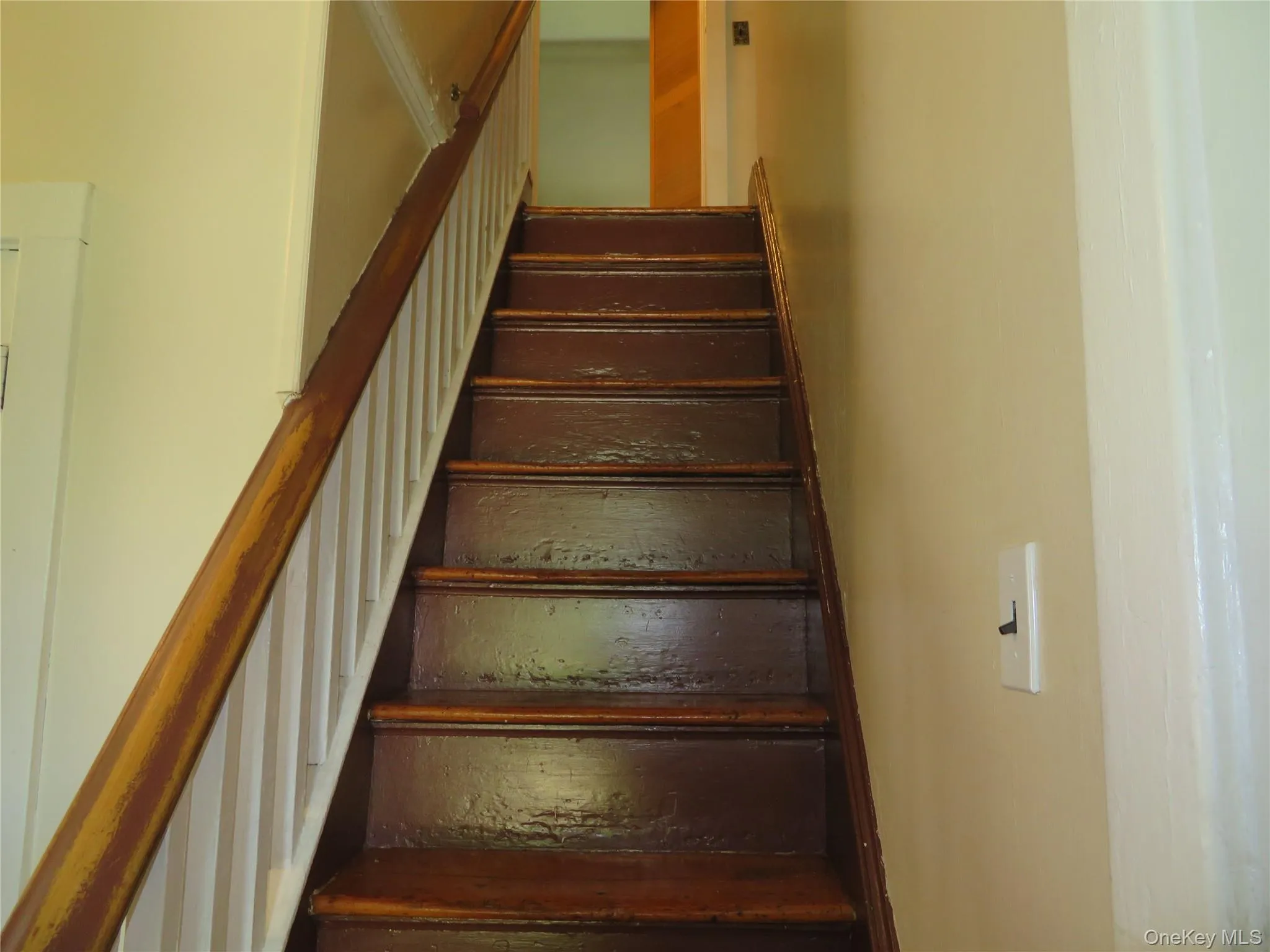 22 State Street, Ramapo, NY, 3 Bedrooms Bedrooms, 8 Rooms Rooms,1 BathroomBathrooms,Residential,For Rent,State,0,1003204 22 State Street, Ramapo, NY, 3 Bedrooms Bedrooms, 8 Rooms Rooms,1 BathroomBathrooms,Residential,For Rent,State,0,1003204