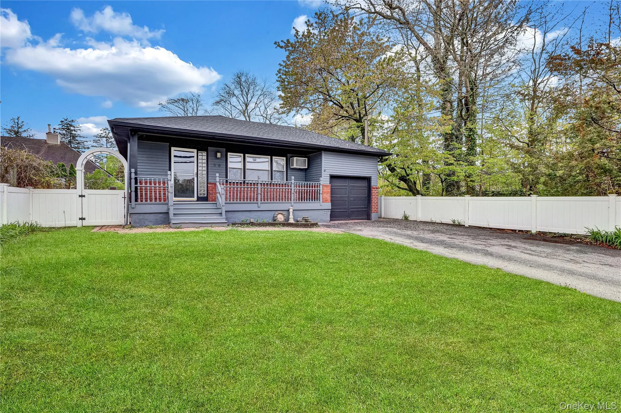 66 Phelps Lane, Babylon, NY, 4 Bedrooms Bedrooms, 6 Rooms Rooms,3 BathroomsBathrooms,Residential Sale,For Rent,Phelps,0,1003206 66 Phelps Lane, Babylon, NY, 4 Bedrooms Bedrooms, 6 Rooms Rooms,3 BathroomsBathrooms,Residential Sale,For Rent,Phelps,0,1003206