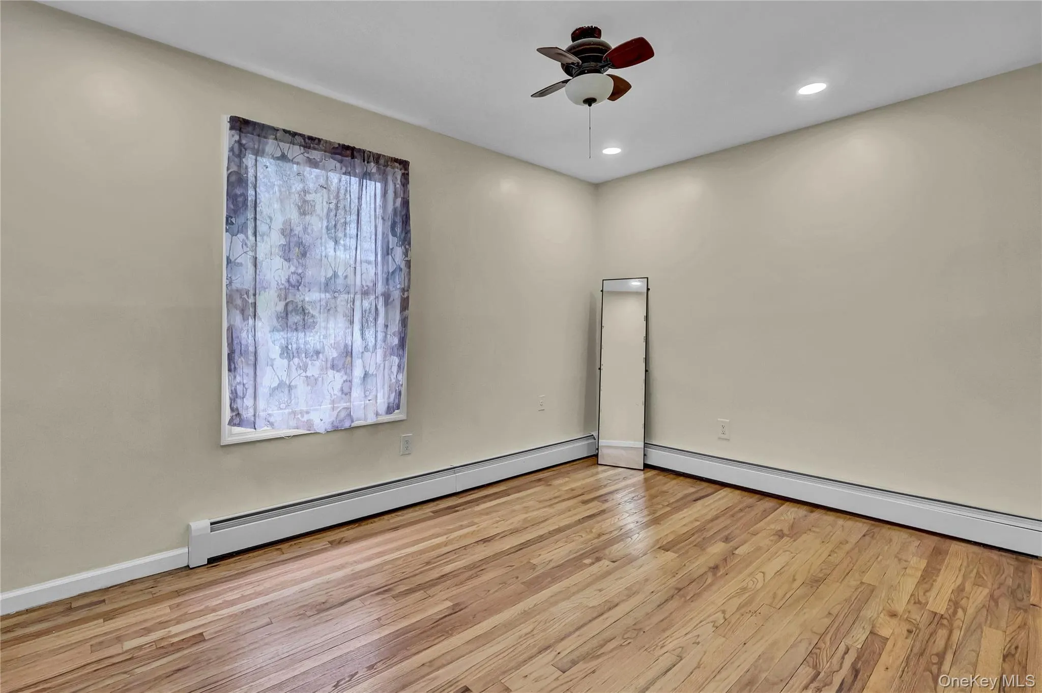 66 Phelps Lane, Babylon, NY, 4 Bedrooms Bedrooms, 6 Rooms Rooms,3 BathroomsBathrooms,Residential Sale,For Rent,Phelps,0,1003206 66 Phelps Lane, Babylon, NY, 4 Bedrooms Bedrooms, 6 Rooms Rooms,3 BathroomsBathrooms,Residential Sale,For Rent,Phelps,0,1003206