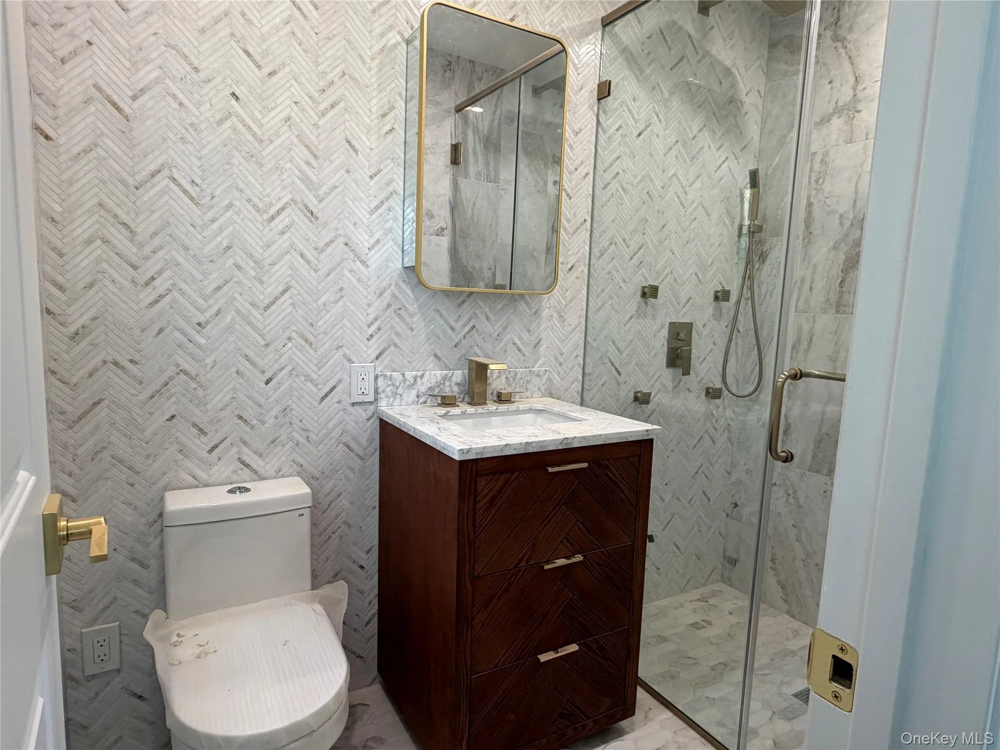72 Blooming Grove Turnpike, New Windsor, NY, 5 Bedrooms Bedrooms, 10 Rooms Rooms,3 BathroomsBathrooms,Residential Lease,For Rent,Blooming Grove,0,1003207 72 Blooming Grove Turnpike, New Windsor, NY, 5 Bedrooms Bedrooms, 10 Rooms Rooms,3 BathroomsBathrooms,Residential Lease,For Rent,Blooming Grove,0,1003207