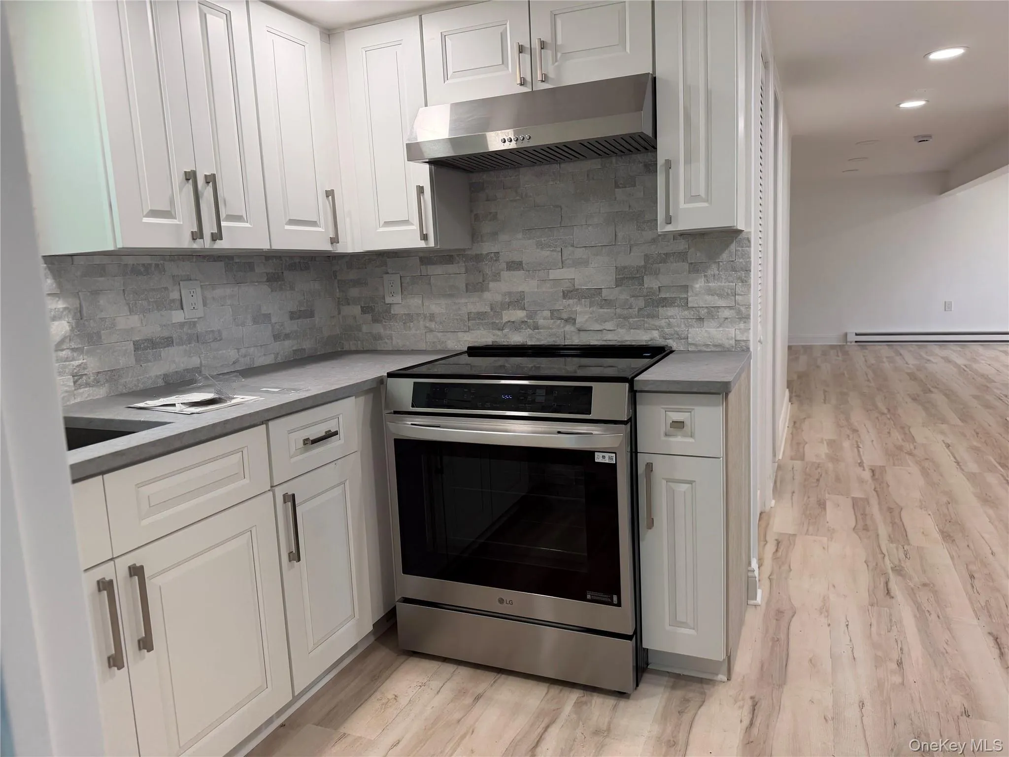 72 Blooming Grove Turnpike, New Windsor, NY, 5 Bedrooms Bedrooms, 10 Rooms Rooms,3 BathroomsBathrooms,Residential Lease,For Rent,Blooming Grove,0,1003207 72 Blooming Grove Turnpike, New Windsor, NY, 5 Bedrooms Bedrooms, 10 Rooms Rooms,3 BathroomsBathrooms,Residential Lease,For Rent,Blooming Grove,0,1003207