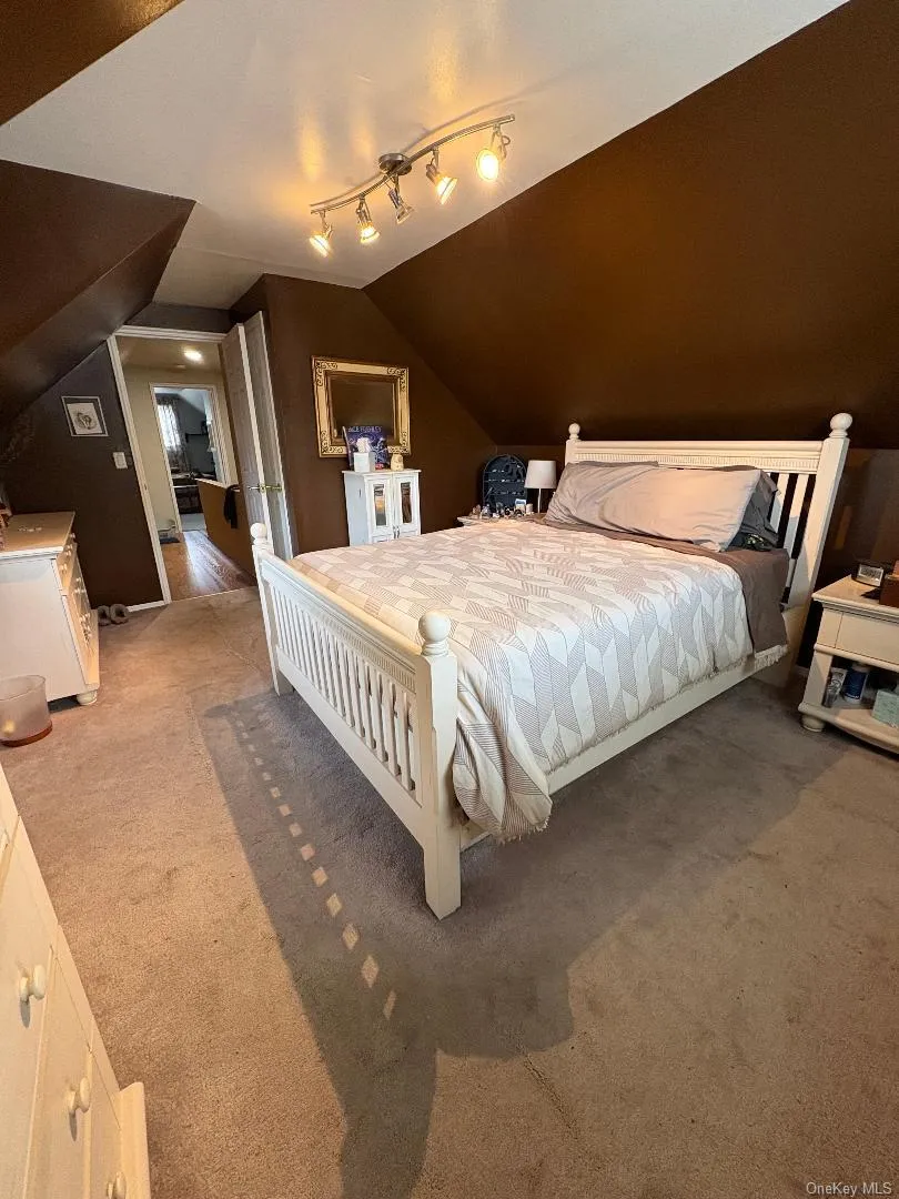 Upstairs bedroom Upstairs bedroom