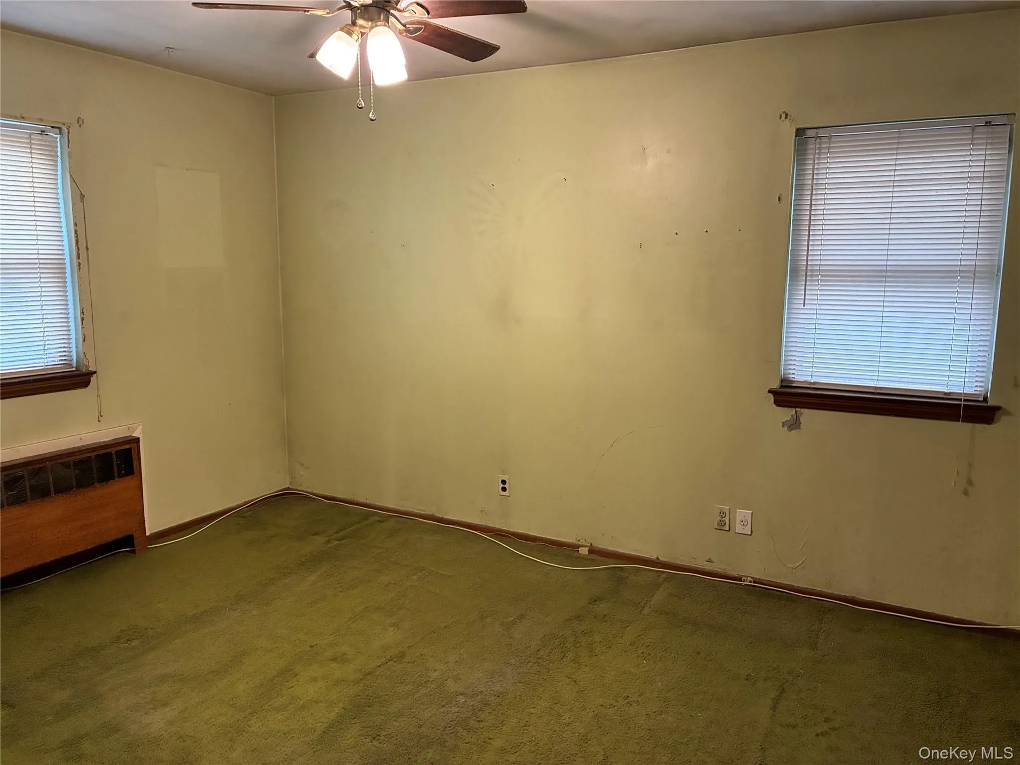 27 Elizabeth Drive, Oyster Bay, NY, 4 Bedrooms Bedrooms, 7 Rooms Rooms,1 BathroomBathrooms,Residential,For Rent,Elizabeth,0,1003210 27 Elizabeth Drive, Oyster Bay, NY, 4 Bedrooms Bedrooms, 7 Rooms Rooms,1 BathroomBathrooms,Residential,For Rent,Elizabeth,0,1003210