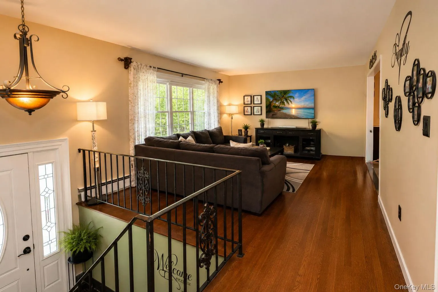 111 Ludvigh Road, Clarkstown, NY, 4 Bedrooms Bedrooms, 9 Rooms Rooms,2 BathroomsBathrooms,Residential,For Rent,Ludvigh,0,1003216 111 Ludvigh Road, Clarkstown, NY, 4 Bedrooms Bedrooms, 9 Rooms Rooms,2 BathroomsBathrooms,Residential,For Rent,Ludvigh,0,1003216
