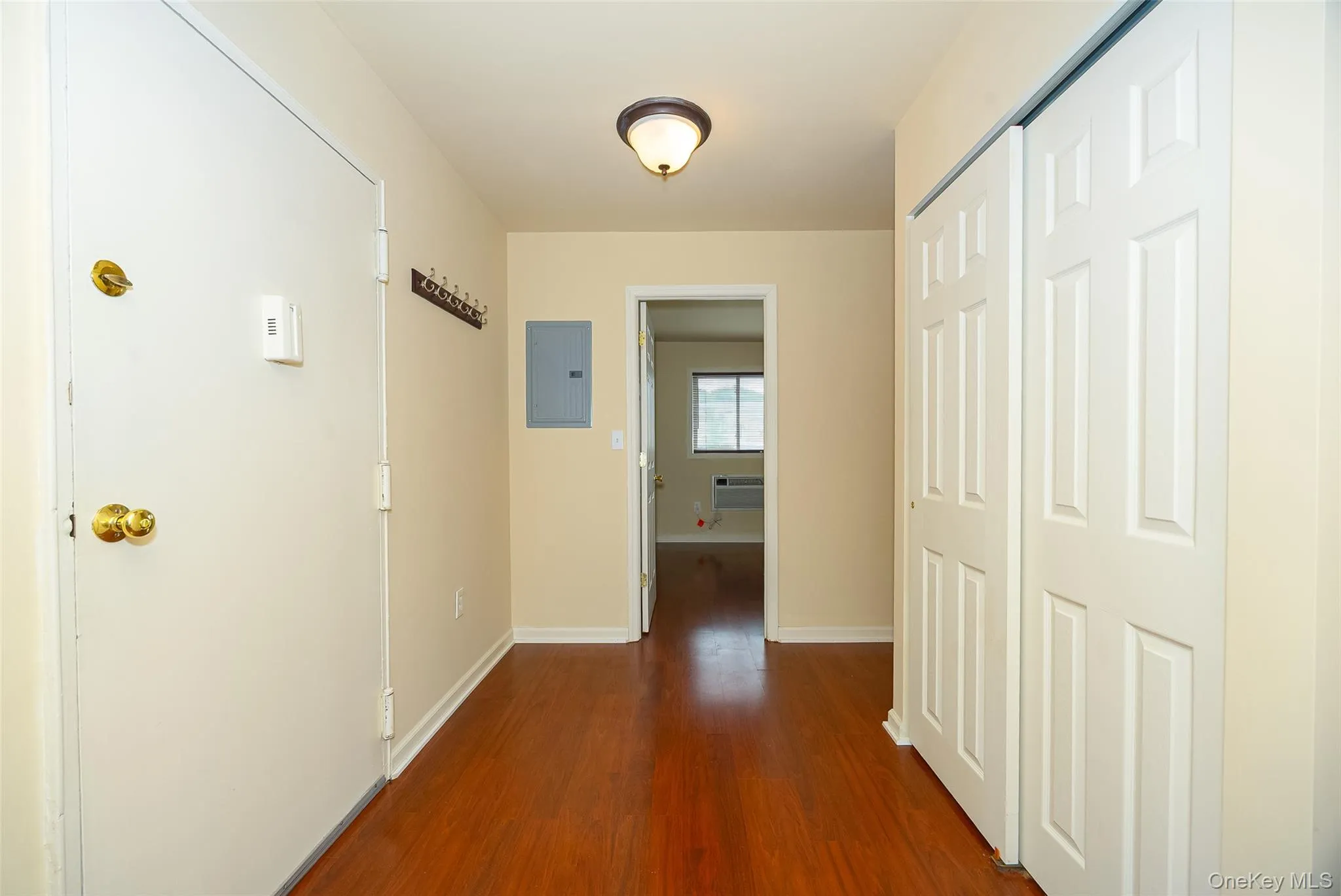 19 Scarborough Lane, Wappinger, NY, 1 Bedroom Bedrooms, 4 Rooms Rooms,1 BathroomBathrooms,Residential Lease,For Rent,Scarborough,0,1003221 19 Scarborough Lane, Wappinger, NY, 1 Bedroom Bedrooms, 4 Rooms Rooms,1 BathroomBathrooms,Residential Lease,For Rent,Scarborough,0,1003221