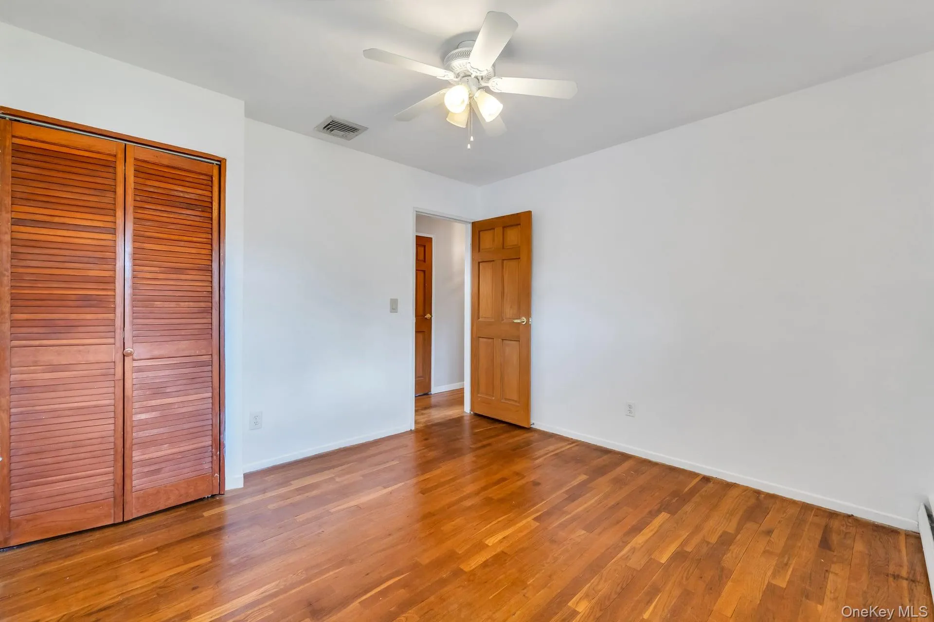 13 Fruitwood Lane, Smithtown, NY, 3 Bedrooms Bedrooms, 8 Rooms Rooms,2 BathroomsBathrooms,Residential,For Rent,Fruitwood,0,1003225 13 Fruitwood Lane, Smithtown, NY, 3 Bedrooms Bedrooms, 8 Rooms Rooms,2 BathroomsBathrooms,Residential,For Rent,Fruitwood,0,1003225