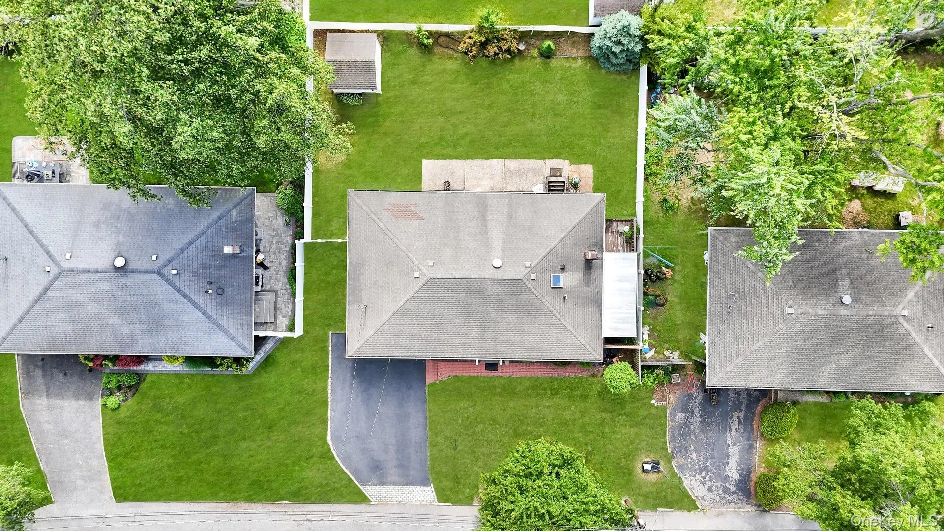 13 Fruitwood Lane, Smithtown, NY, 3 Bedrooms Bedrooms, 8 Rooms Rooms,2 BathroomsBathrooms,Residential,For Rent,Fruitwood,0,1003225 13 Fruitwood Lane, Smithtown, NY, 3 Bedrooms Bedrooms, 8 Rooms Rooms,2 BathroomsBathrooms,Residential,For Rent,Fruitwood,0,1003225