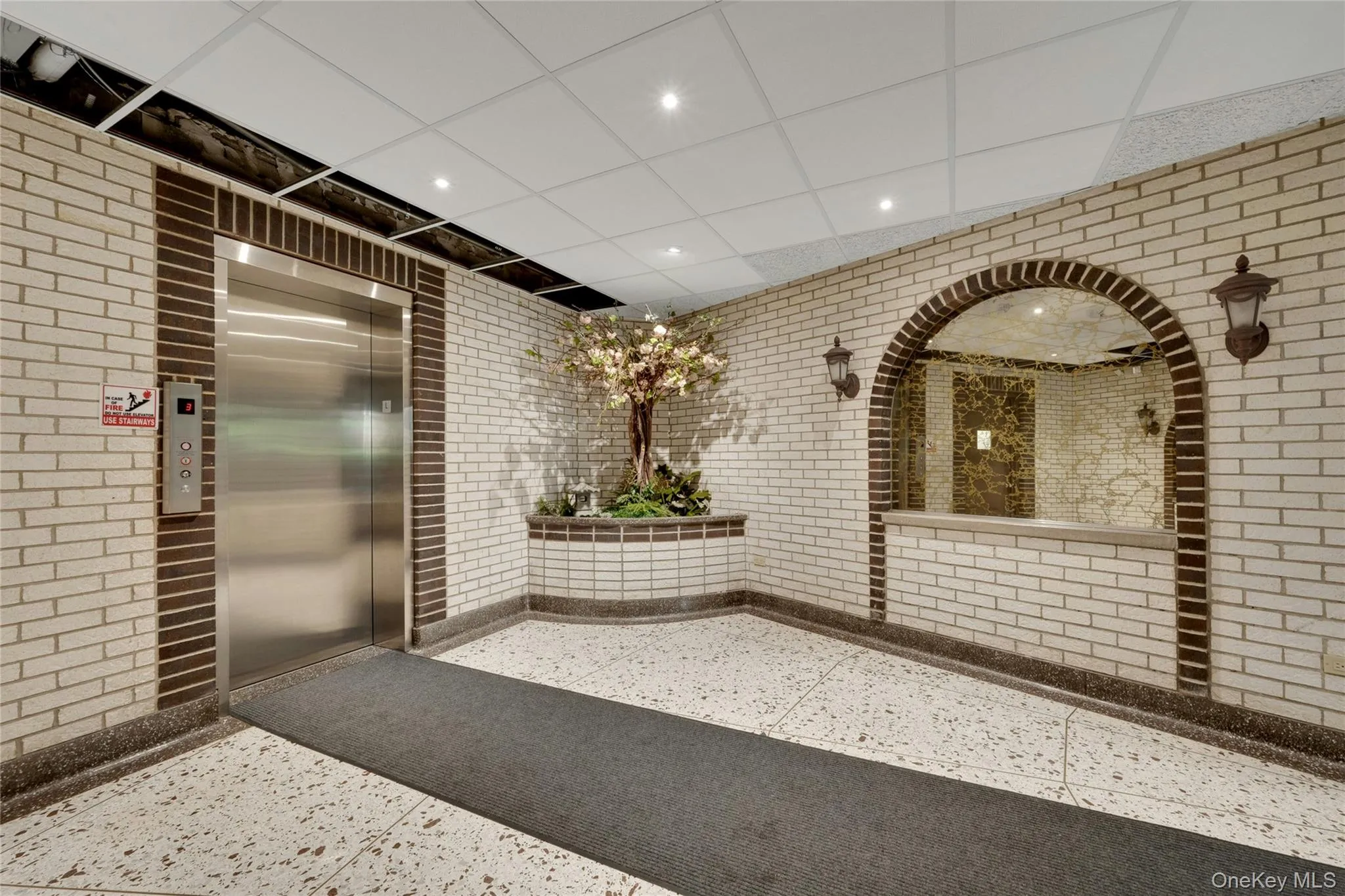 2 Park Avenue, Eastchester, NY, 1 Bedroom Bedrooms, 3 Rooms Rooms,1 BathroomBathrooms,Residential Lease,For Rent,Park,0,1003226 2 Park Avenue, Eastchester, NY, 1 Bedroom Bedrooms, 3 Rooms Rooms,1 BathroomBathrooms,Residential Lease,For Rent,Park,0,1003226