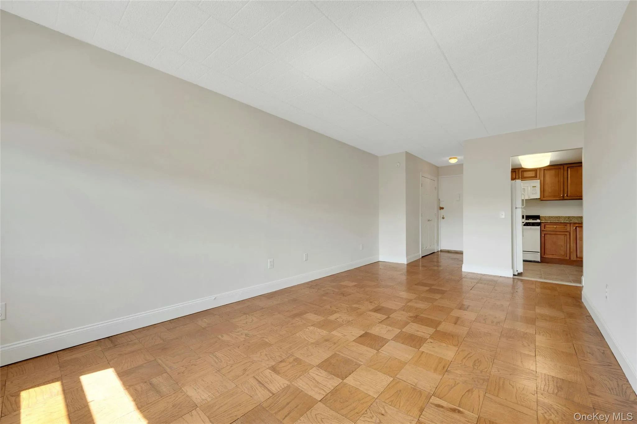 2 Park Avenue, Eastchester, NY, 1 Bedroom Bedrooms, 3 Rooms Rooms,1 BathroomBathrooms,Residential Lease,For Rent,Park,0,1003226 2 Park Avenue, Eastchester, NY, 1 Bedroom Bedrooms, 3 Rooms Rooms,1 BathroomBathrooms,Residential Lease,For Rent,Park,0,1003226