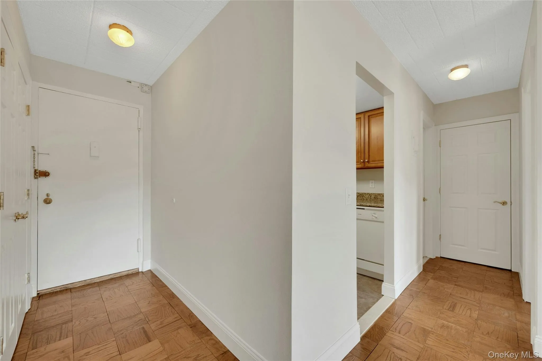 2 Park Avenue, Eastchester, NY, 1 Bedroom Bedrooms, 3 Rooms Rooms,1 BathroomBathrooms,Residential Lease,For Rent,Park,0,1003226 2 Park Avenue, Eastchester, NY, 1 Bedroom Bedrooms, 3 Rooms Rooms,1 BathroomBathrooms,Residential Lease,For Rent,Park,0,1003226
