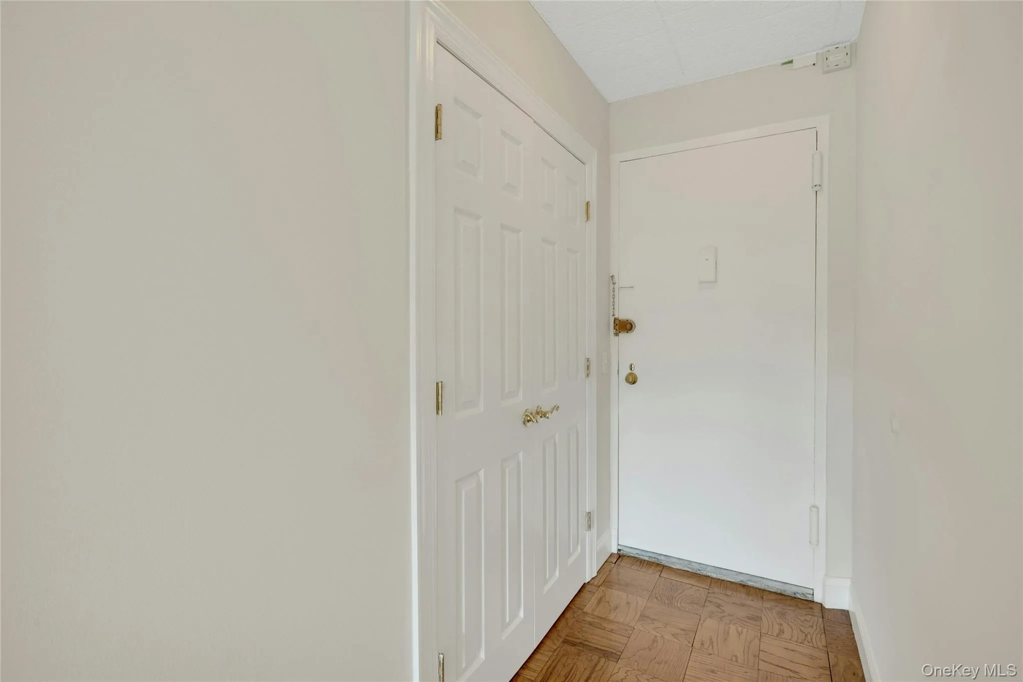 2 Park Avenue, Eastchester, NY, 1 Bedroom Bedrooms, 3 Rooms Rooms,1 BathroomBathrooms,Residential Lease,For Rent,Park,0,1003226 2 Park Avenue, Eastchester, NY, 1 Bedroom Bedrooms, 3 Rooms Rooms,1 BathroomBathrooms,Residential Lease,For Rent,Park,0,1003226