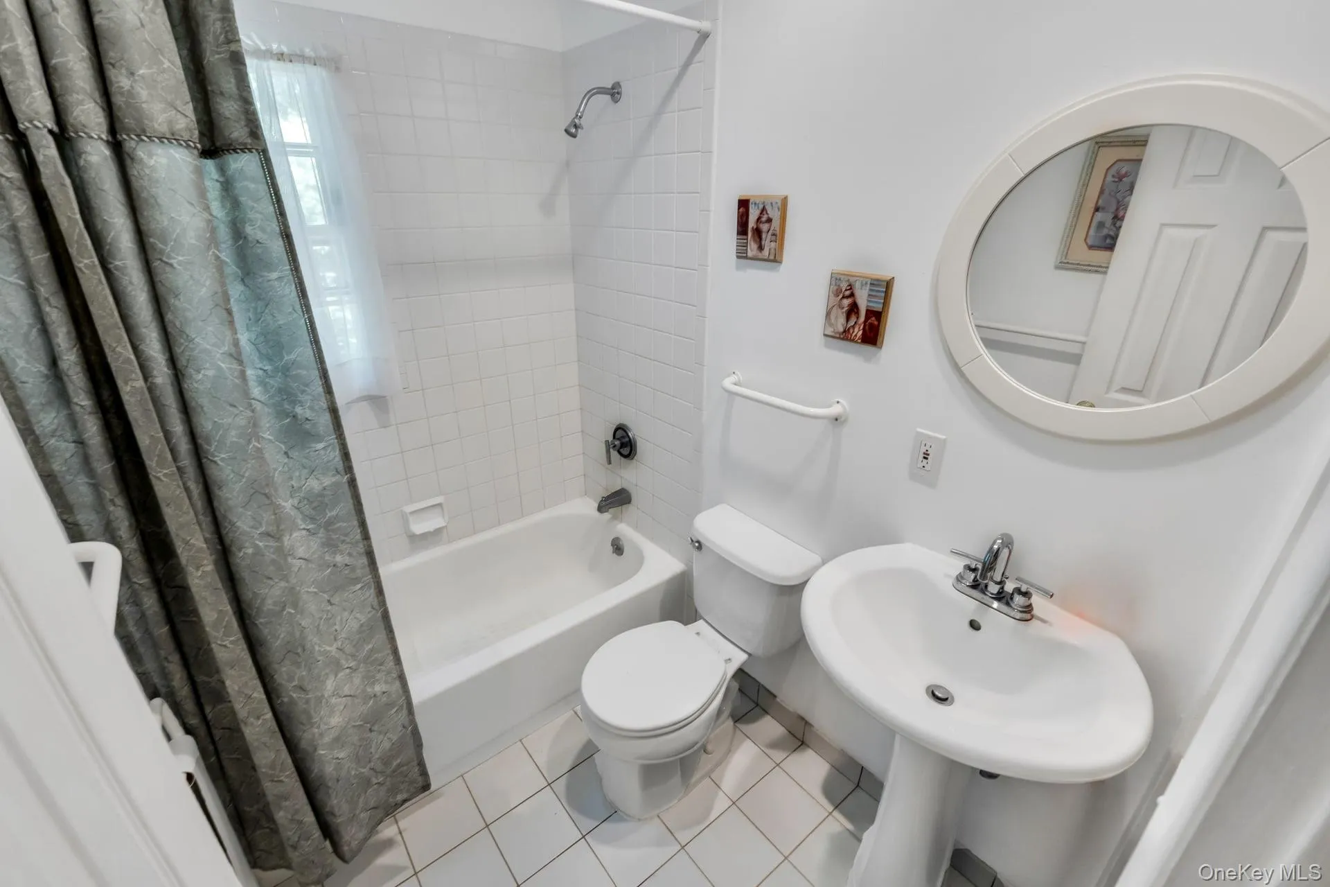 64 Cove Hollow Road, East Hampton, NY, 2 Bedrooms Bedrooms, 6 Rooms Rooms,1 BathroomBathrooms,Residential,For Rent,Cove Hollow,0,1003230 64 Cove Hollow Road, East Hampton, NY, 2 Bedrooms Bedrooms, 6 Rooms Rooms,1 BathroomBathrooms,Residential,For Rent,Cove Hollow,0,1003230