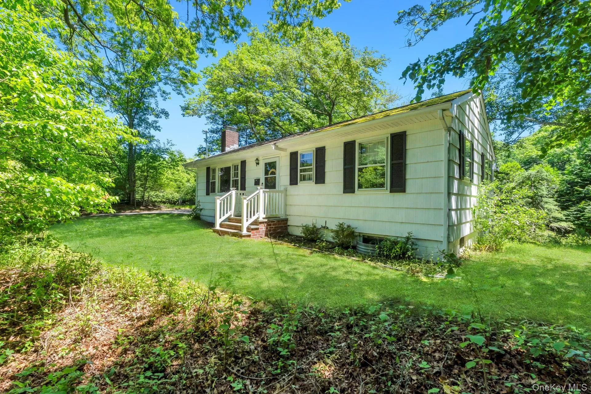 64 Cove Hollow Road, East Hampton, NY, 2 Bedrooms Bedrooms, 6 Rooms Rooms,1 BathroomBathrooms,Residential,For Rent,Cove Hollow,0,1003230 64 Cove Hollow Road, East Hampton, NY, 2 Bedrooms Bedrooms, 6 Rooms Rooms,1 BathroomBathrooms,Residential,For Rent,Cove Hollow,0,1003230