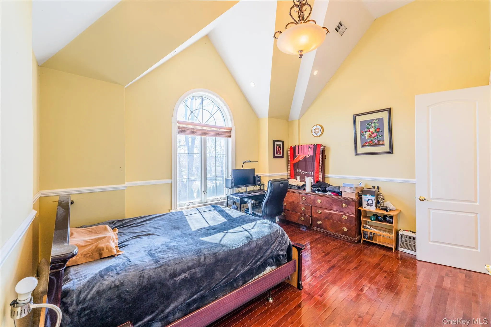 160-03 Cryders Lane, New York, NY, 4 Bedrooms Bedrooms, 10 Rooms Rooms,5 BathroomsBathrooms,Residential,For Rent,Cryders,0,1003231 160-03 Cryders Lane, New York, NY, 4 Bedrooms Bedrooms, 10 Rooms Rooms,5 BathroomsBathrooms,Residential,For Rent,Cryders,0,1003231