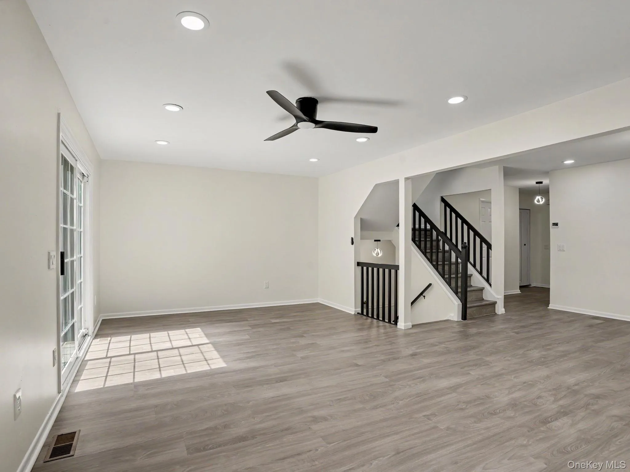 273 Carrollwood Drive, Greenburgh, NY, 2 Bedrooms Bedrooms, 5 Rooms Rooms,2 BathroomsBathrooms,Residential,For Rent,Carrollwood,0,1003236 273 Carrollwood Drive, Greenburgh, NY, 2 Bedrooms Bedrooms, 5 Rooms Rooms,2 BathroomsBathrooms,Residential,For Rent,Carrollwood,0,1003236