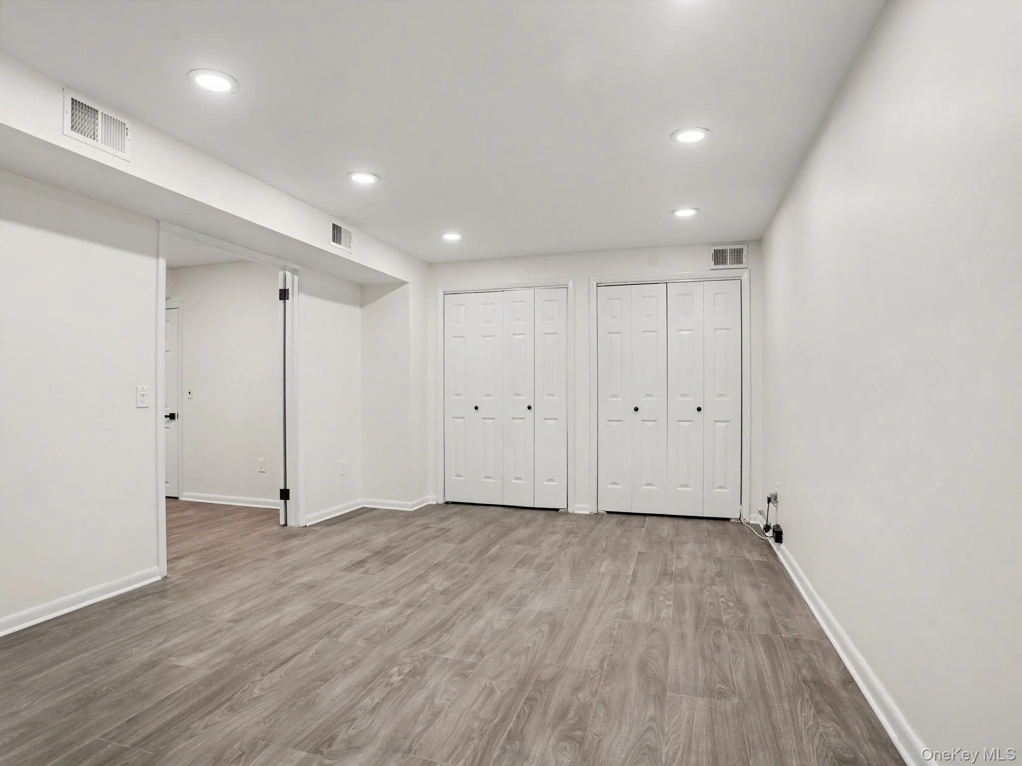 273 Carrollwood Drive, Greenburgh, NY, 2 Bedrooms Bedrooms, 5 Rooms Rooms,2 BathroomsBathrooms,Residential,For Rent,Carrollwood,0,1003236 273 Carrollwood Drive, Greenburgh, NY, 2 Bedrooms Bedrooms, 5 Rooms Rooms,2 BathroomsBathrooms,Residential,For Rent,Carrollwood,0,1003236