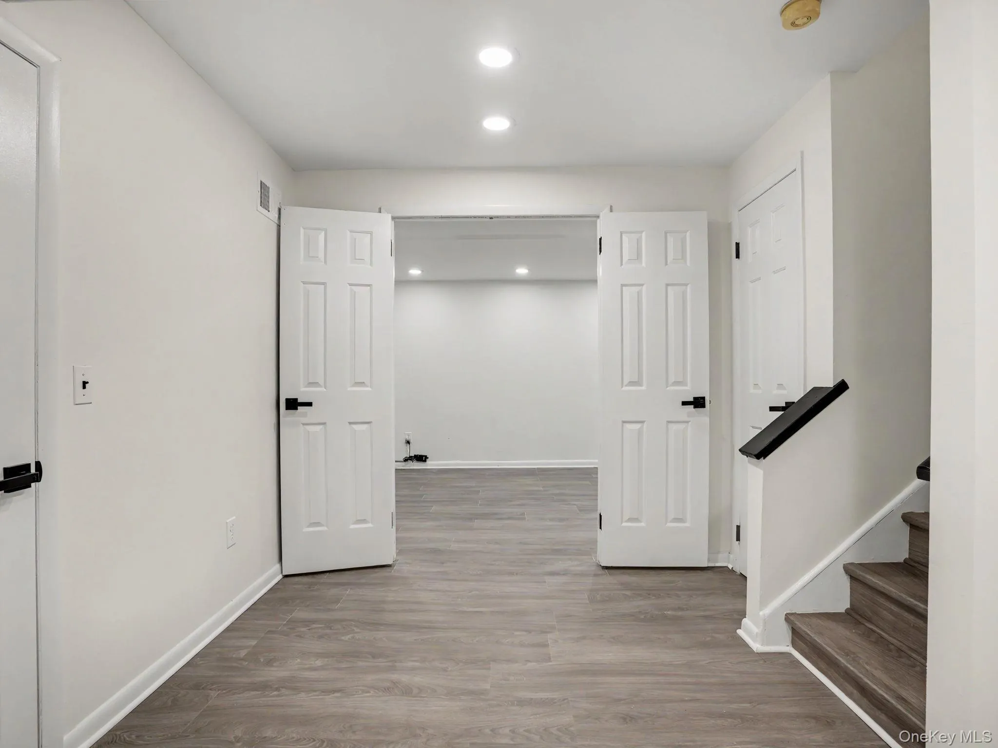 273 Carrollwood Drive, Greenburgh, NY, 2 Bedrooms Bedrooms, 5 Rooms Rooms,2 BathroomsBathrooms,Residential,For Rent,Carrollwood,0,1003236 273 Carrollwood Drive, Greenburgh, NY, 2 Bedrooms Bedrooms, 5 Rooms Rooms,2 BathroomsBathrooms,Residential,For Rent,Carrollwood,0,1003236