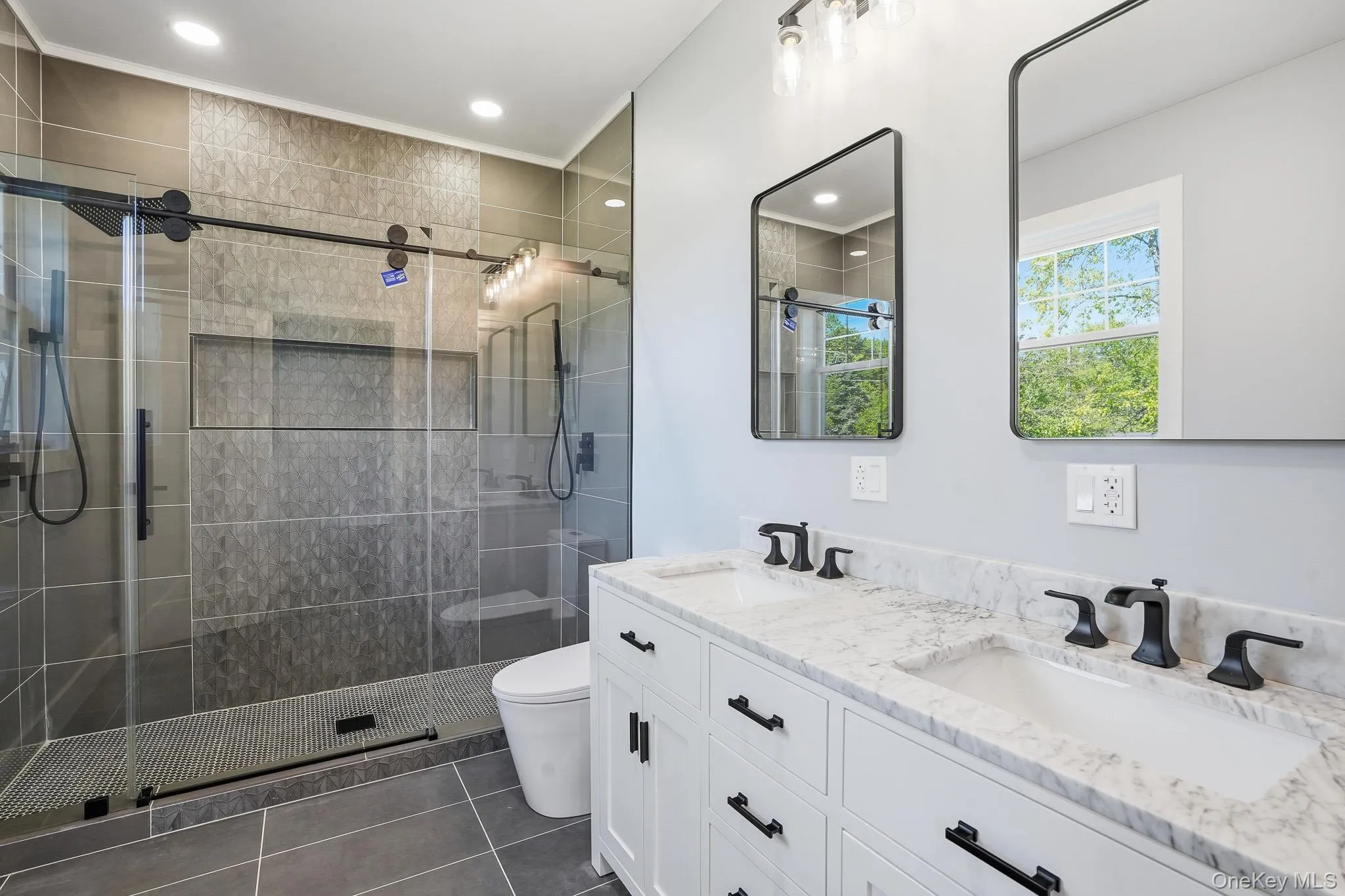 4 Corine Drive, Poughkeepsie, NY, 4 Bedrooms Bedrooms, 9 Rooms Rooms,3 BathroomsBathrooms,Residential,For Rent,Corine,0,1003240 4 Corine Drive, Poughkeepsie, NY, 4 Bedrooms Bedrooms, 9 Rooms Rooms,3 BathroomsBathrooms,Residential,For Rent,Corine,0,1003240