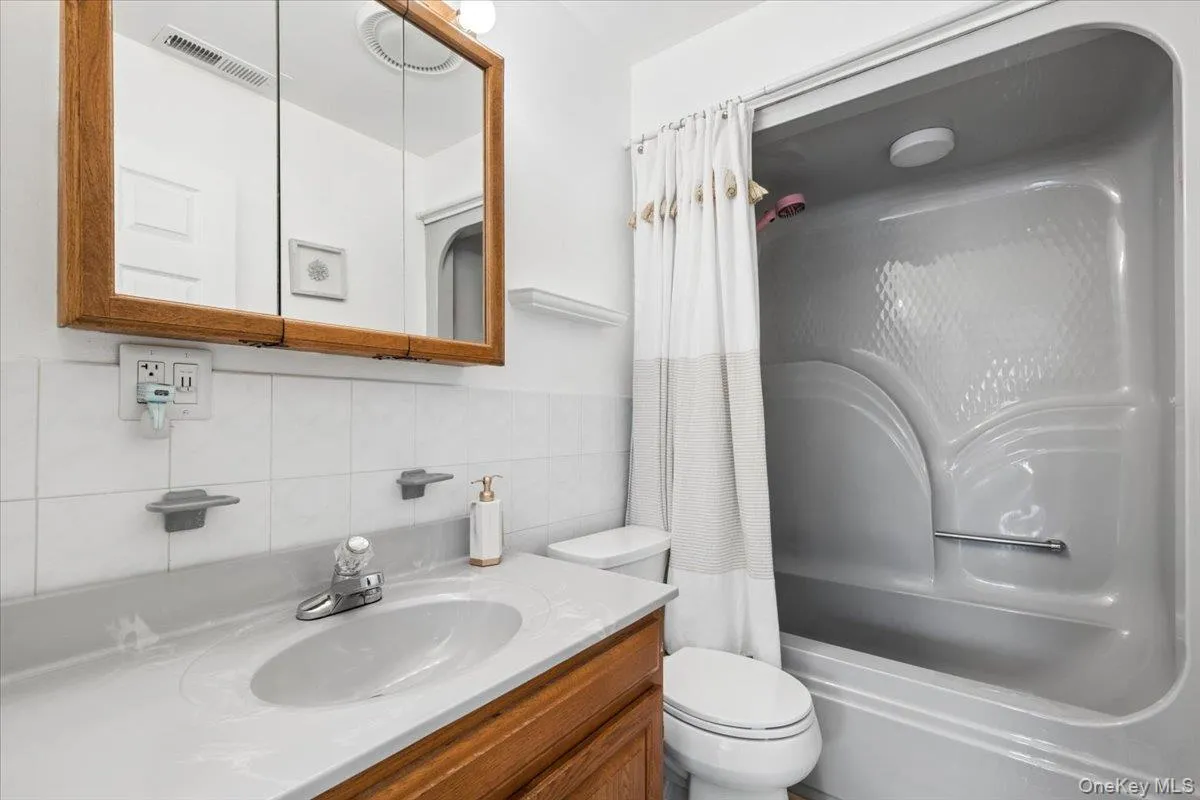 549 Westbrook Drive, Cortlandt, NY, 3 Bedrooms Bedrooms, 9 Rooms Rooms,2 BathroomsBathrooms,Residential,For Rent,Westbrook,0,1003243 549 Westbrook Drive, Cortlandt, NY, 3 Bedrooms Bedrooms, 9 Rooms Rooms,2 BathroomsBathrooms,Residential,For Rent,Westbrook,0,1003243