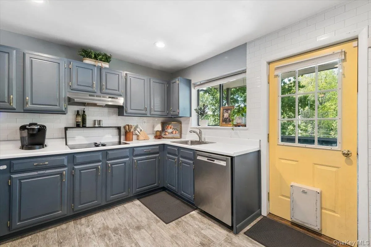 549 Westbrook Drive, Cortlandt, NY, 3 Bedrooms Bedrooms, 9 Rooms Rooms,2 BathroomsBathrooms,Residential,For Rent,Westbrook,0,1003243 549 Westbrook Drive, Cortlandt, NY, 3 Bedrooms Bedrooms, 9 Rooms Rooms,2 BathroomsBathrooms,Residential,For Rent,Westbrook,0,1003243