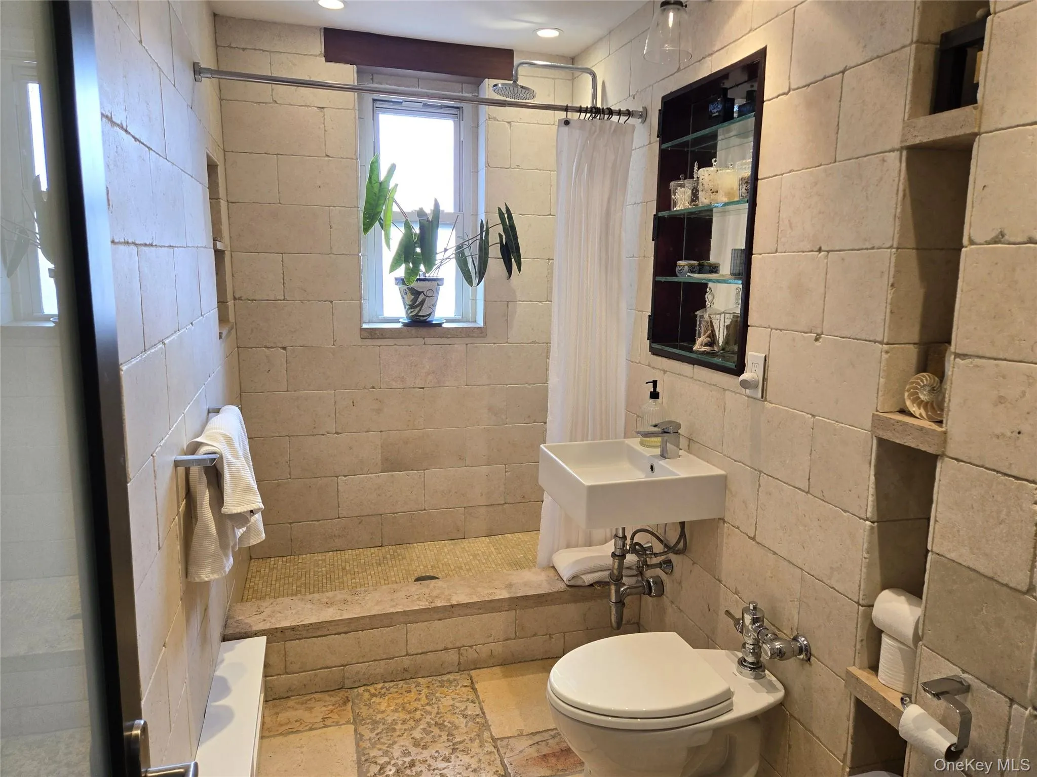 Jerusalem stone 2nd bath Jerusalem stone 2nd bath