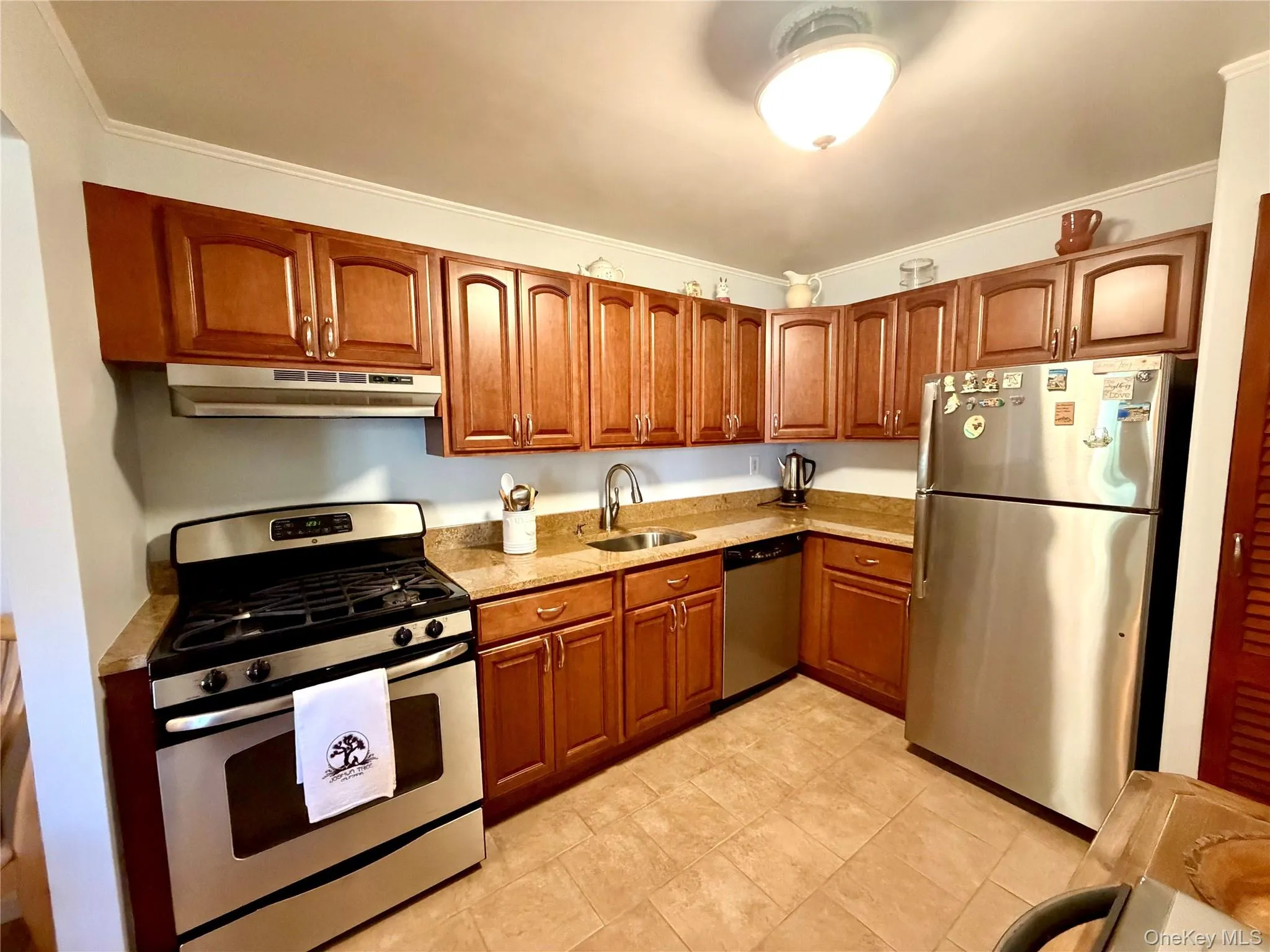 328 Lakeland Avenue, Islip, NY, 1 Bedroom Bedrooms, 4 Rooms Rooms,1 BathroomBathrooms,Residential,For Rent,Lakeland,0,1003250 328 Lakeland Avenue, Islip, NY, 1 Bedroom Bedrooms, 4 Rooms Rooms,1 BathroomBathrooms,Residential,For Rent,Lakeland,0,1003250