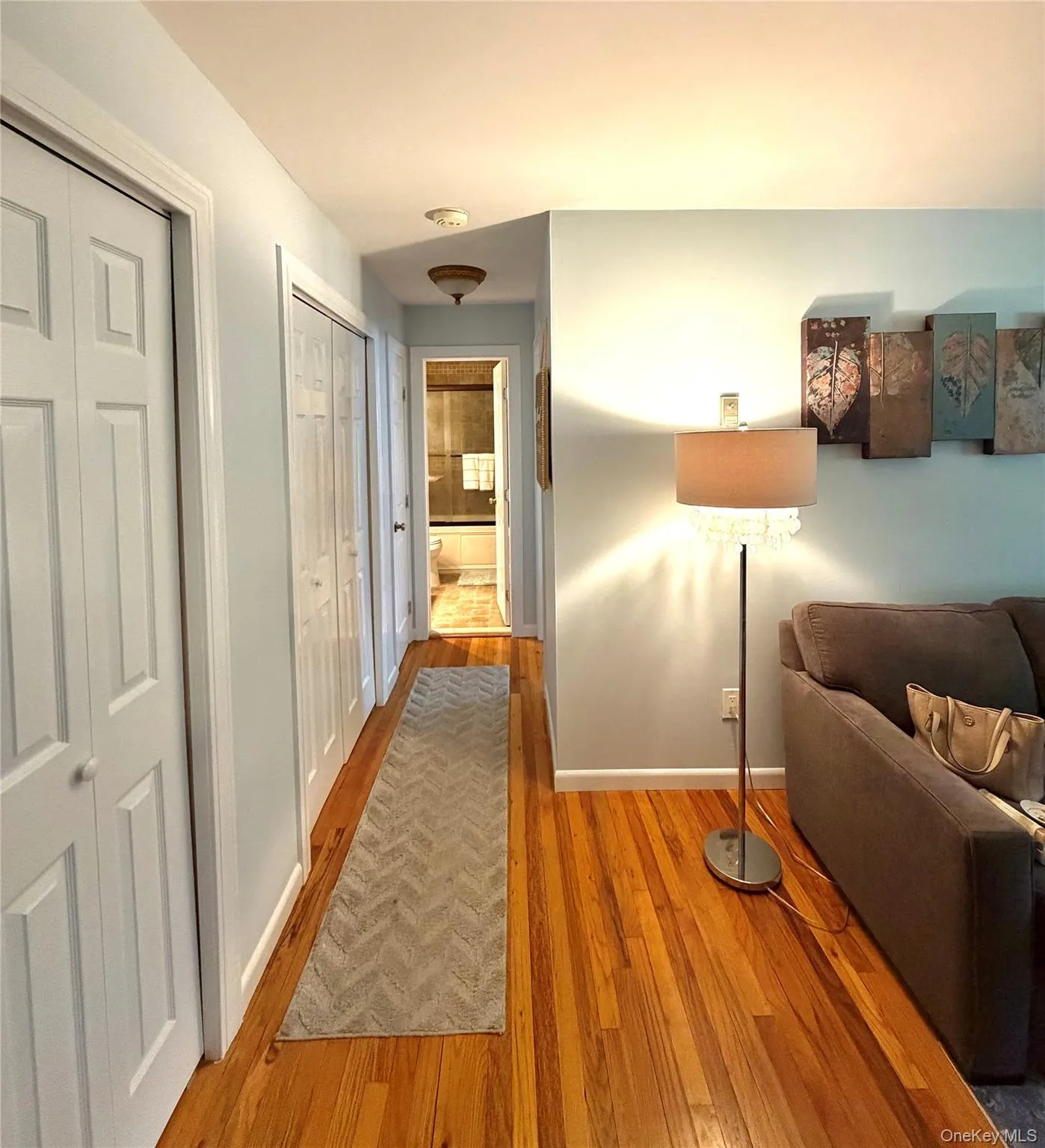 328 Lakeland Avenue, Islip, NY, 1 Bedroom Bedrooms, 4 Rooms Rooms,1 BathroomBathrooms,Residential,For Rent,Lakeland,0,1003250 328 Lakeland Avenue, Islip, NY, 1 Bedroom Bedrooms, 4 Rooms Rooms,1 BathroomBathrooms,Residential,For Rent,Lakeland,0,1003250