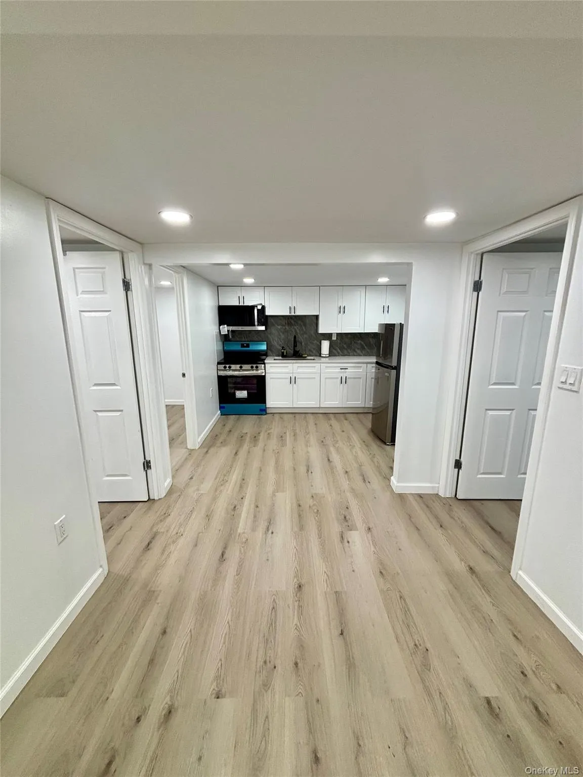 750 Highview Avenue, Hempstead, NY, 2 Bedrooms Bedrooms, 4 Rooms Rooms,1 BathroomBathrooms,Residential Lease,For Rent,Highview,0,1003255 750 Highview Avenue, Hempstead, NY, 2 Bedrooms Bedrooms, 4 Rooms Rooms,1 BathroomBathrooms,Residential Lease,For Rent,Highview,0,1003255