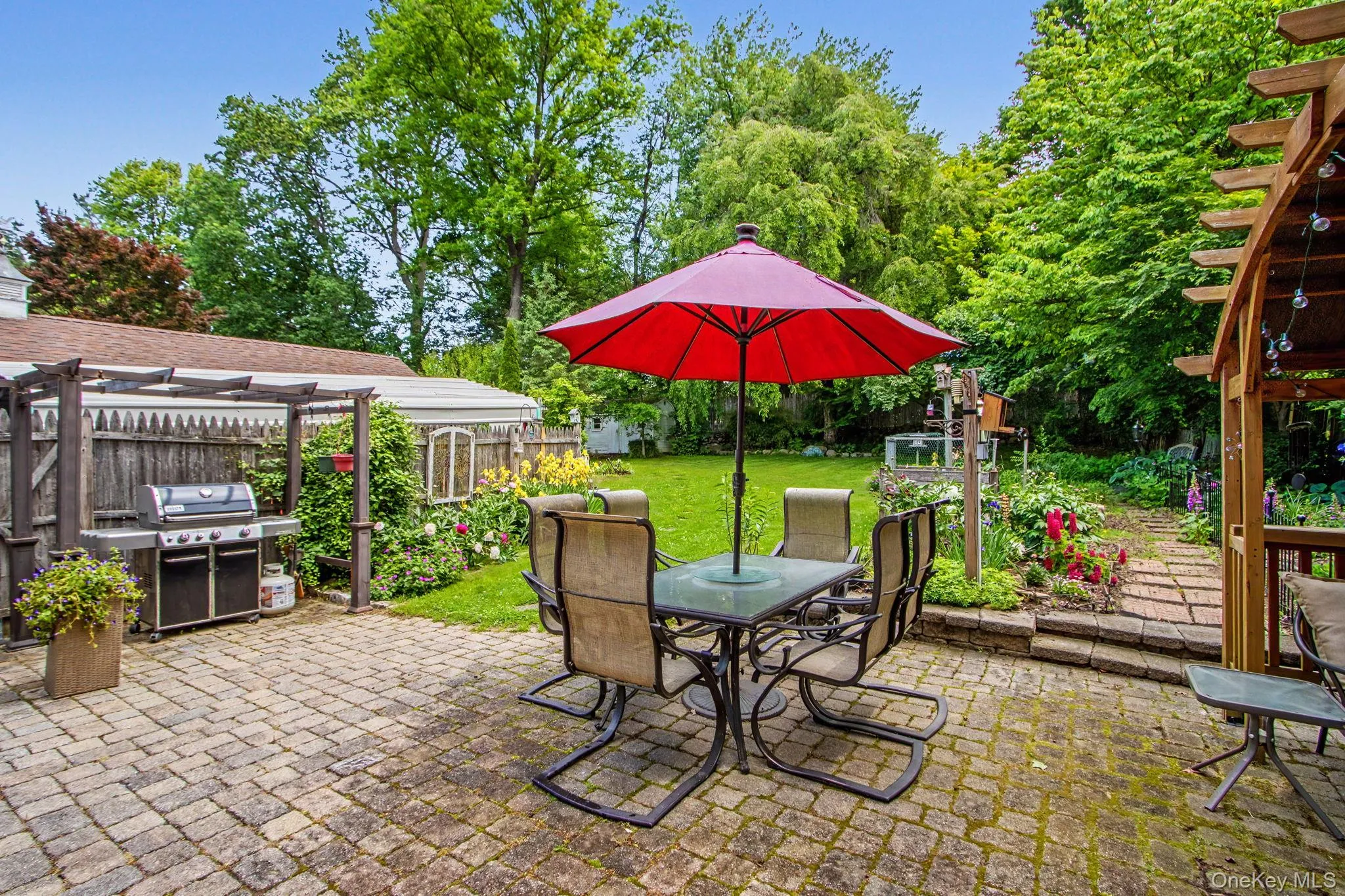 12 Lake Drive, Clarkstown, NY, 3 Bedrooms Bedrooms, 9 Rooms Rooms,2 BathroomsBathrooms,Residential,For Rent,Lake,0,1003256 12 Lake Drive, Clarkstown, NY, 3 Bedrooms Bedrooms, 9 Rooms Rooms,2 BathroomsBathrooms,Residential,For Rent,Lake,0,1003256