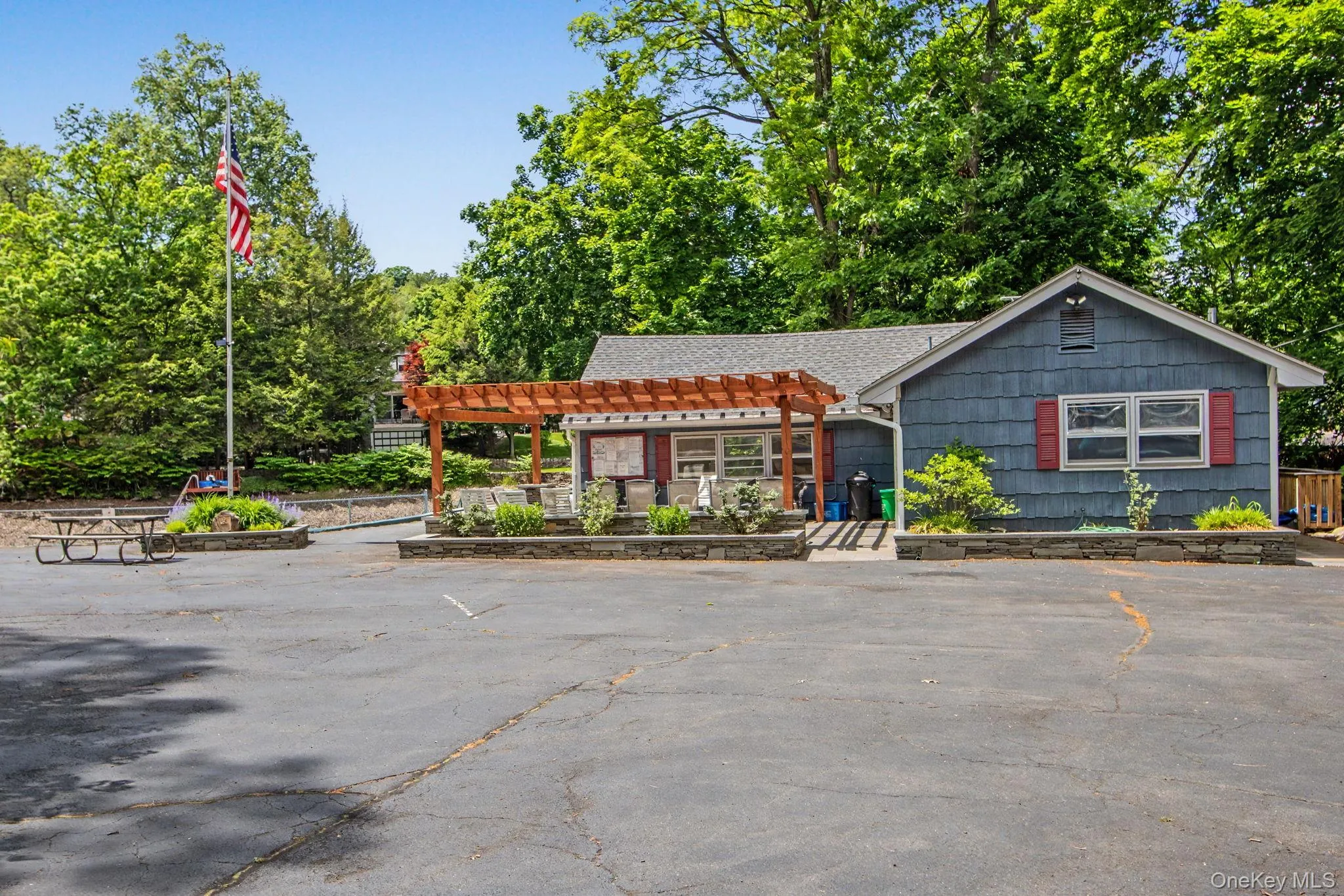 12 Lake Drive, Clarkstown, NY, 3 Bedrooms Bedrooms, 9 Rooms Rooms,2 BathroomsBathrooms,Residential,For Rent,Lake,0,1003256 12 Lake Drive, Clarkstown, NY, 3 Bedrooms Bedrooms, 9 Rooms Rooms,2 BathroomsBathrooms,Residential,For Rent,Lake,0,1003256