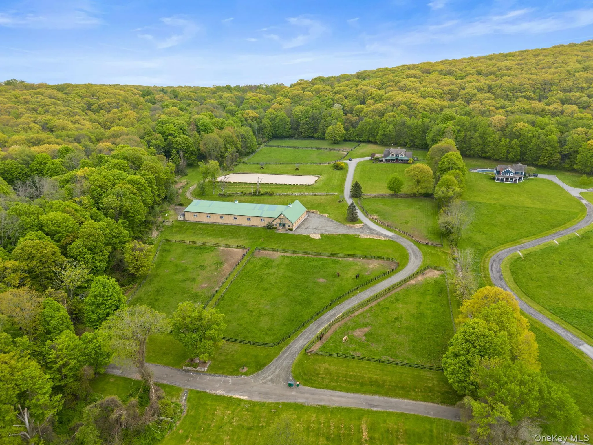 5 Mc Carthy Road, Beekman, NY, 4 Bedrooms Bedrooms, 14 Rooms Rooms,3 BathroomsBathrooms,Residential,For Rent,Mc Carthy,0,1003257 5 Mc Carthy Road, Beekman, NY, 4 Bedrooms Bedrooms, 14 Rooms Rooms,3 BathroomsBathrooms,Residential,For Rent,Mc Carthy,0,1003257
