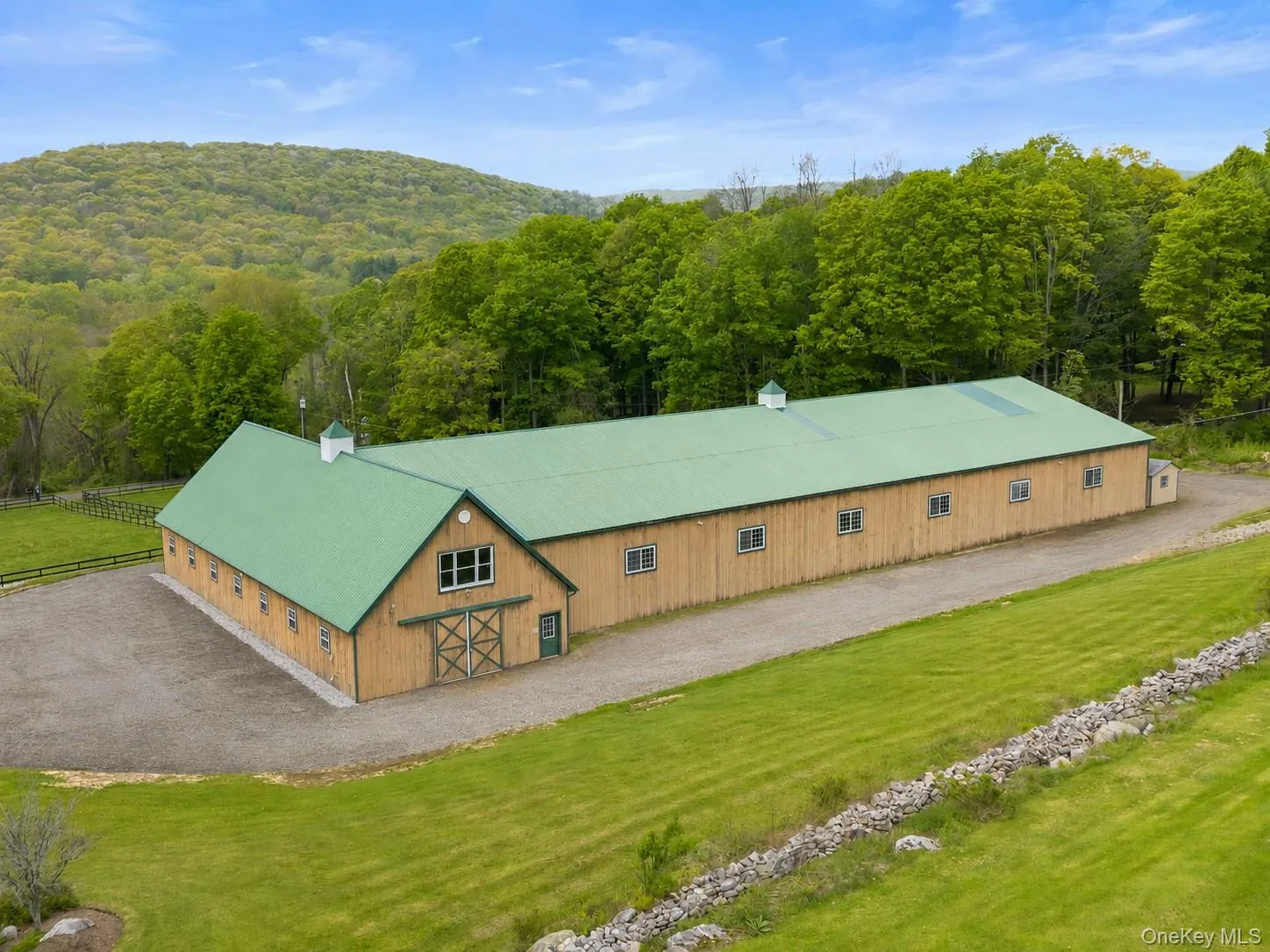 5 Mc Carthy Road, Beekman, NY, 4 Bedrooms Bedrooms, 14 Rooms Rooms,3 BathroomsBathrooms,Residential,For Rent,Mc Carthy,0,1003257 5 Mc Carthy Road, Beekman, NY, 4 Bedrooms Bedrooms, 14 Rooms Rooms,3 BathroomsBathrooms,Residential,For Rent,Mc Carthy,0,1003257