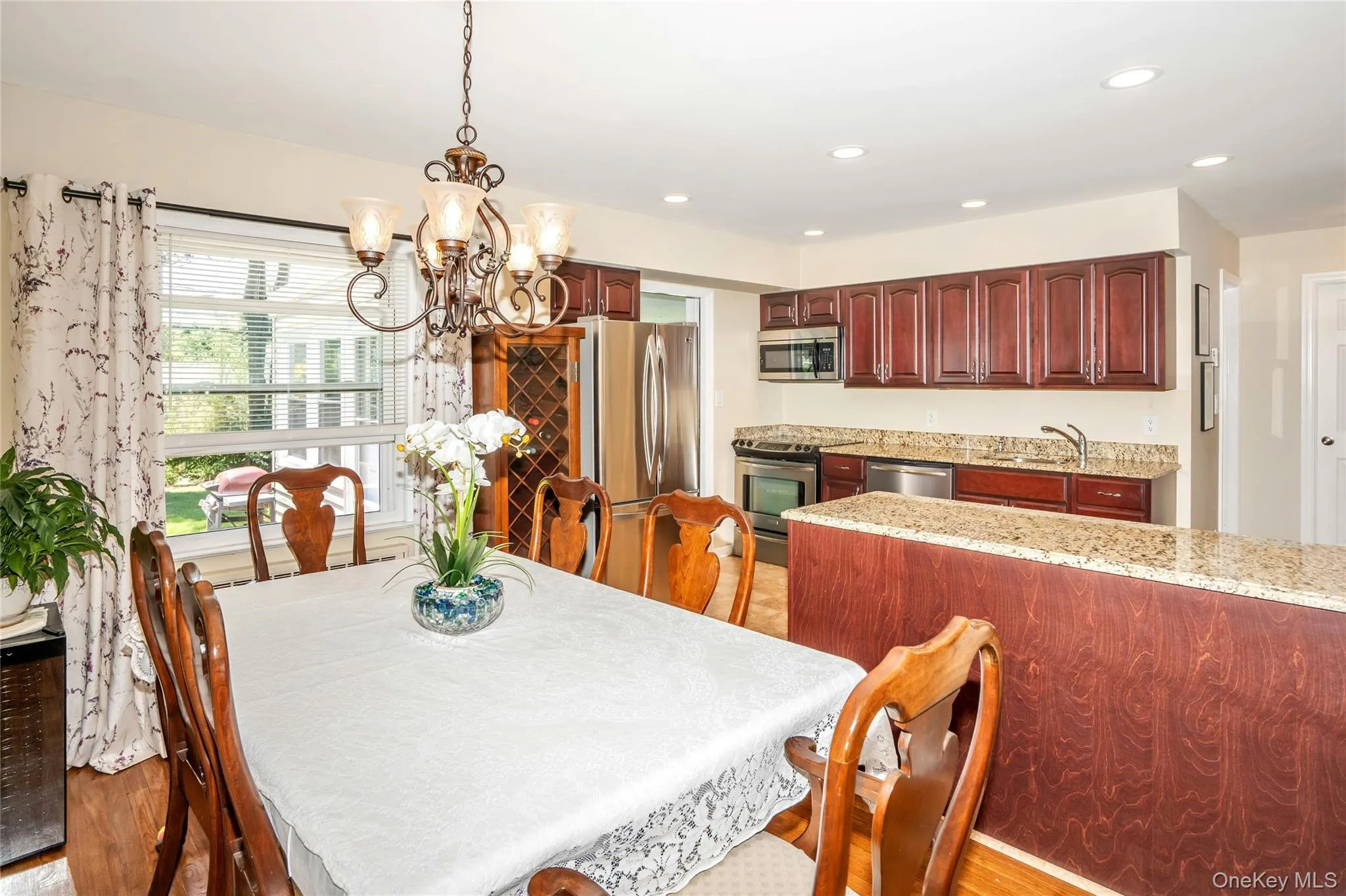 9 Amby Avenue, Oyster Bay, NY, 4 Bedrooms Bedrooms, 8 Rooms Rooms,1 BathroomBathrooms,Residential,For Rent,Amby,0,1003258 9 Amby Avenue, Oyster Bay, NY, 4 Bedrooms Bedrooms, 8 Rooms Rooms,1 BathroomBathrooms,Residential,For Rent,Amby,0,1003258