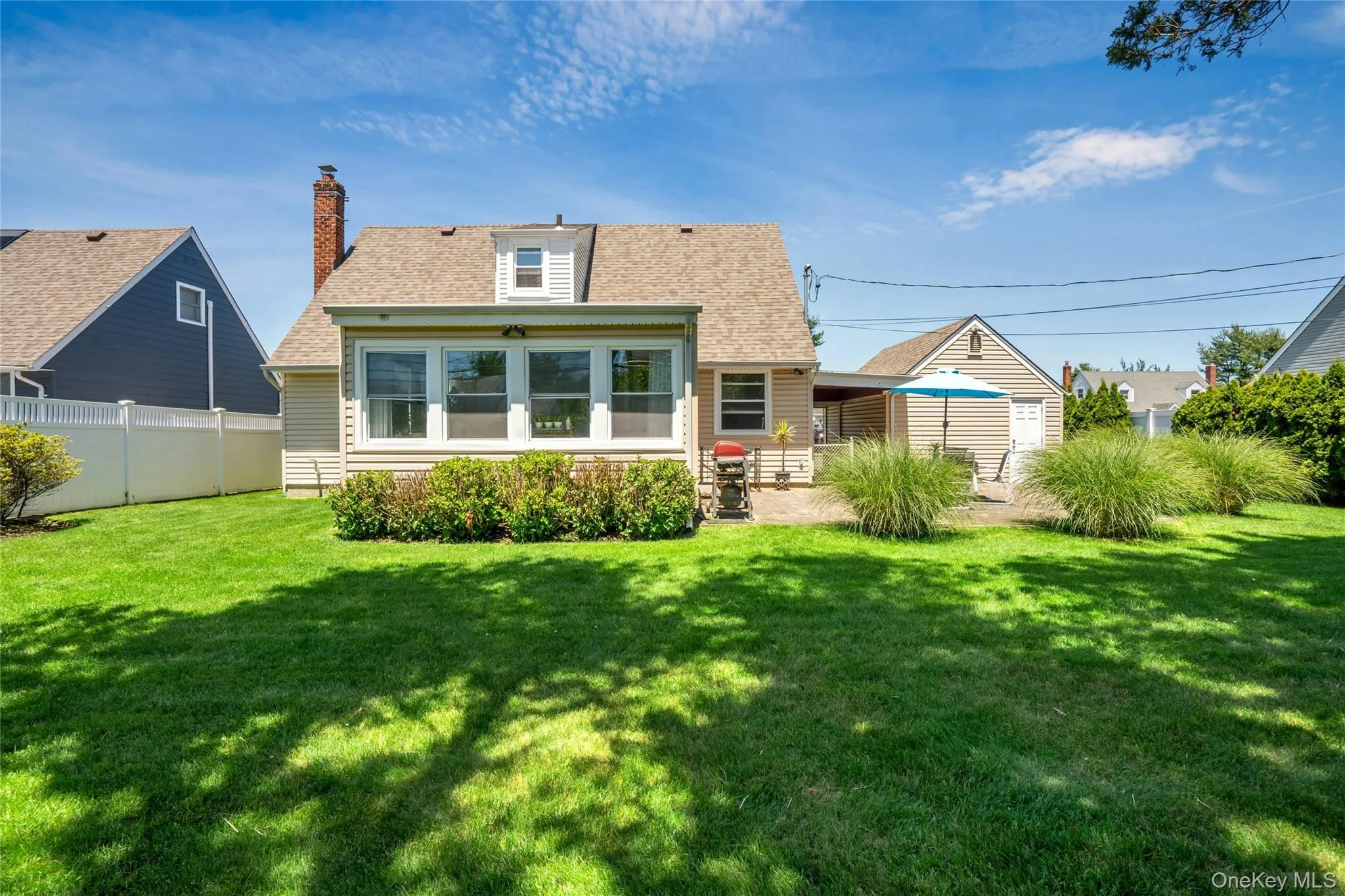 9 Amby Avenue, Oyster Bay, NY, 4 Bedrooms Bedrooms, 8 Rooms Rooms,1 BathroomBathrooms,Residential,For Rent,Amby,0,1003258 9 Amby Avenue, Oyster Bay, NY, 4 Bedrooms Bedrooms, 8 Rooms Rooms,1 BathroomBathrooms,Residential,For Rent,Amby,0,1003258