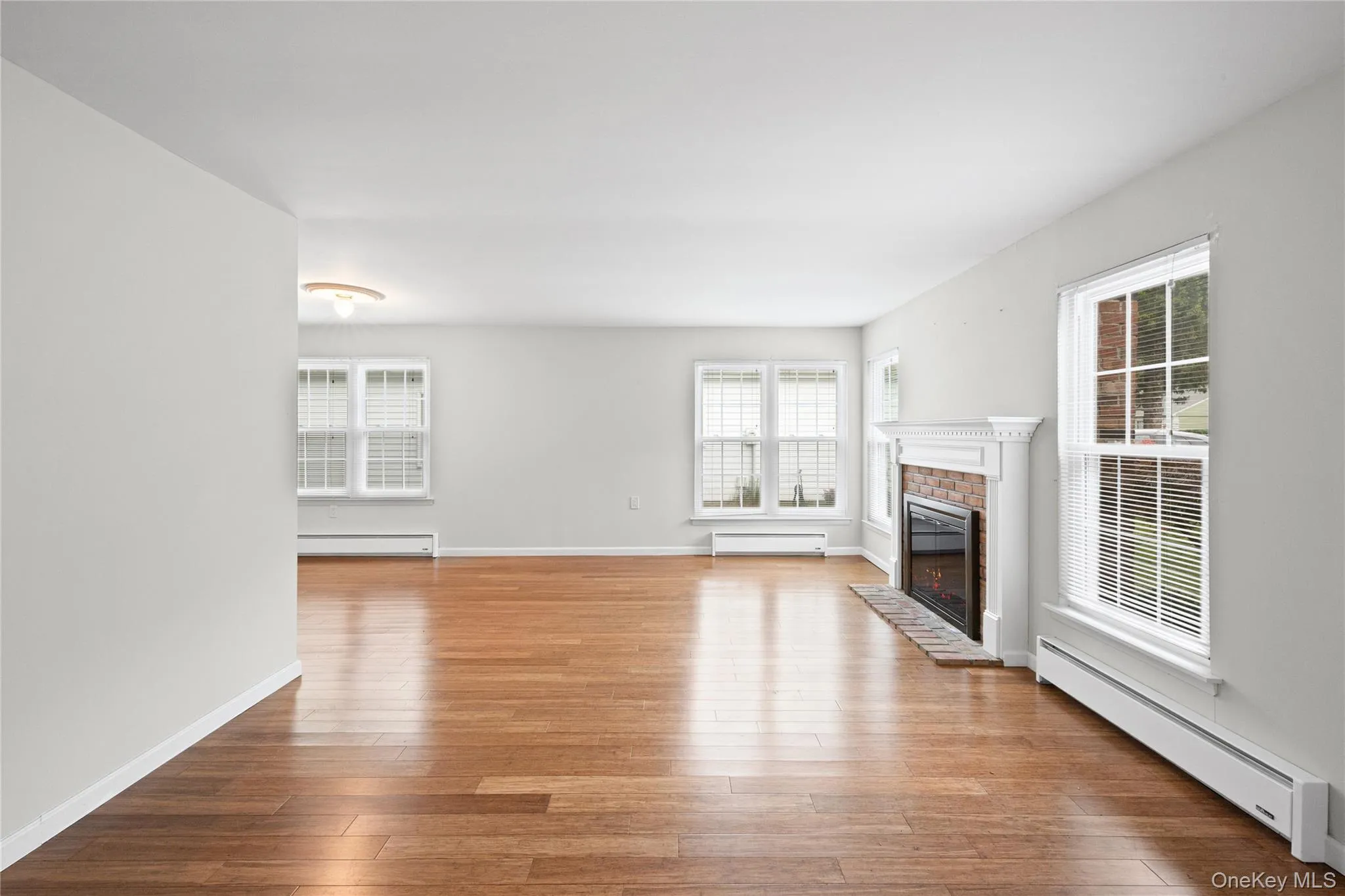 220 Belfast Lane, Brookhaven, NY, 2 Bedrooms Bedrooms, 6 Rooms Rooms,2 BathroomsBathrooms,Residential,For Rent,Belfast,0,1003259 220 Belfast Lane, Brookhaven, NY, 2 Bedrooms Bedrooms, 6 Rooms Rooms,2 BathroomsBathrooms,Residential,For Rent,Belfast,0,1003259