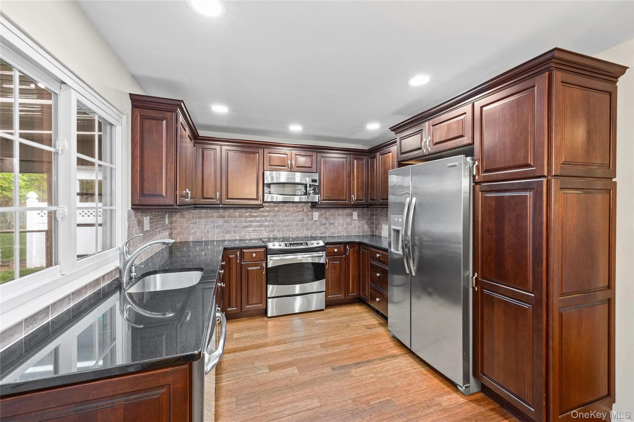 220 Belfast Lane, Brookhaven, NY, 2 Bedrooms Bedrooms, 6 Rooms Rooms,2 BathroomsBathrooms,Residential,For Rent,Belfast,0,1003259 220 Belfast Lane, Brookhaven, NY, 2 Bedrooms Bedrooms, 6 Rooms Rooms,2 BathroomsBathrooms,Residential,For Rent,Belfast,0,1003259